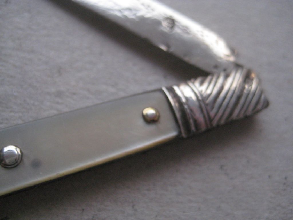 George III Mother of Pearl Hafted Silver Bladed Folding Fruit Knife