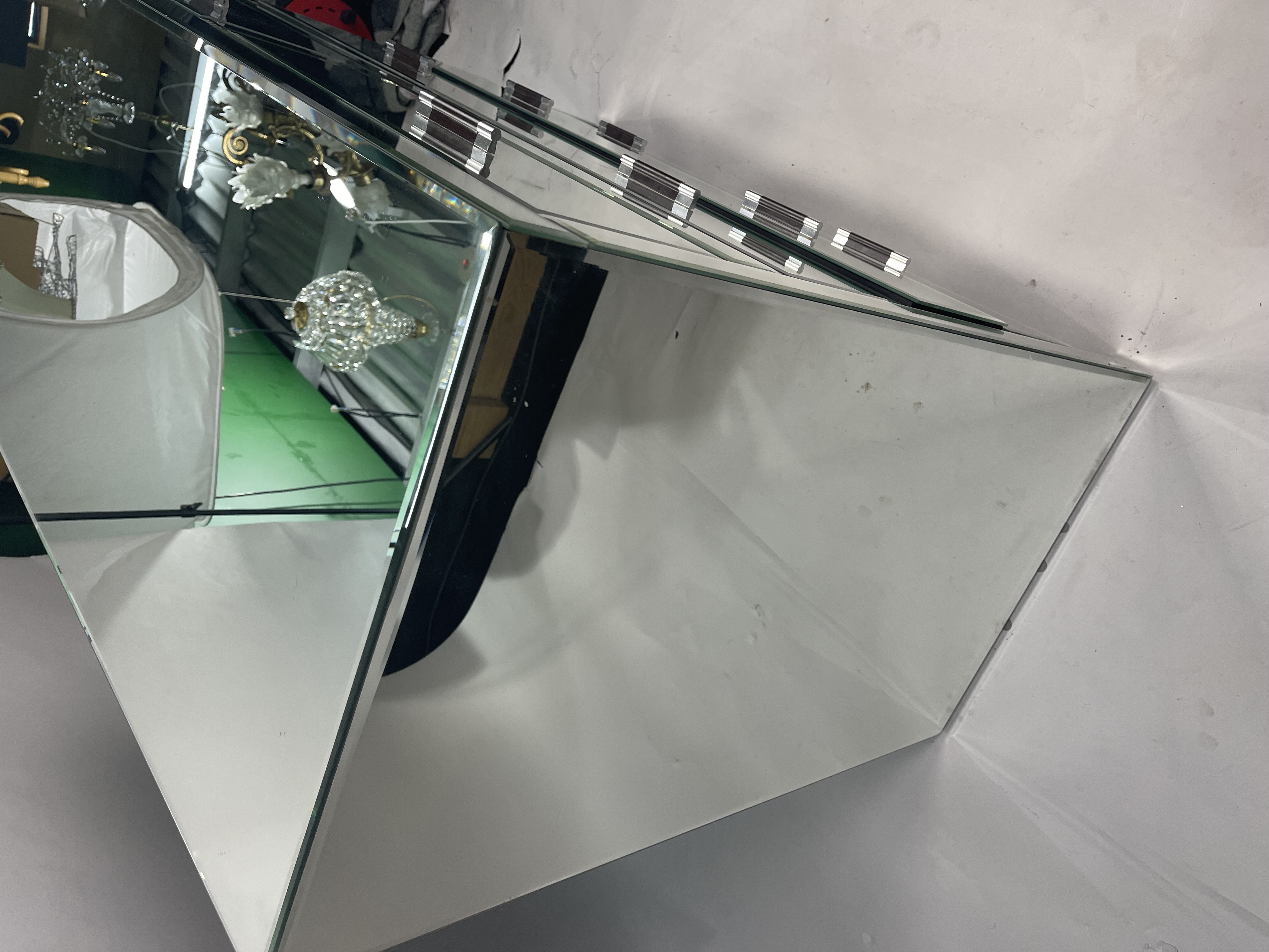 Mirrored Chest of Drawers