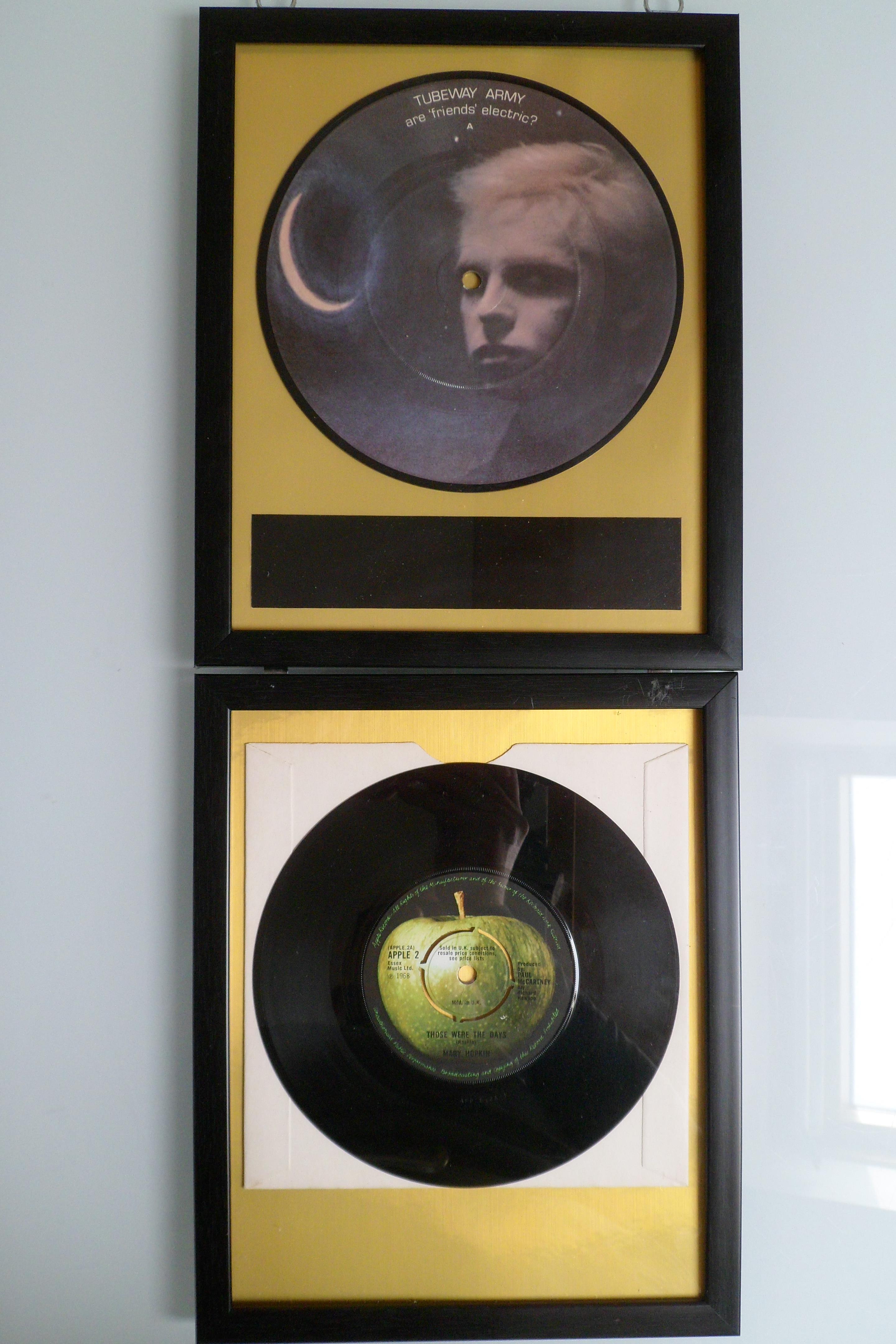 A collection of sought after 7" vinyl records - Oliver Cheatham - Mary Jane Girls etc.