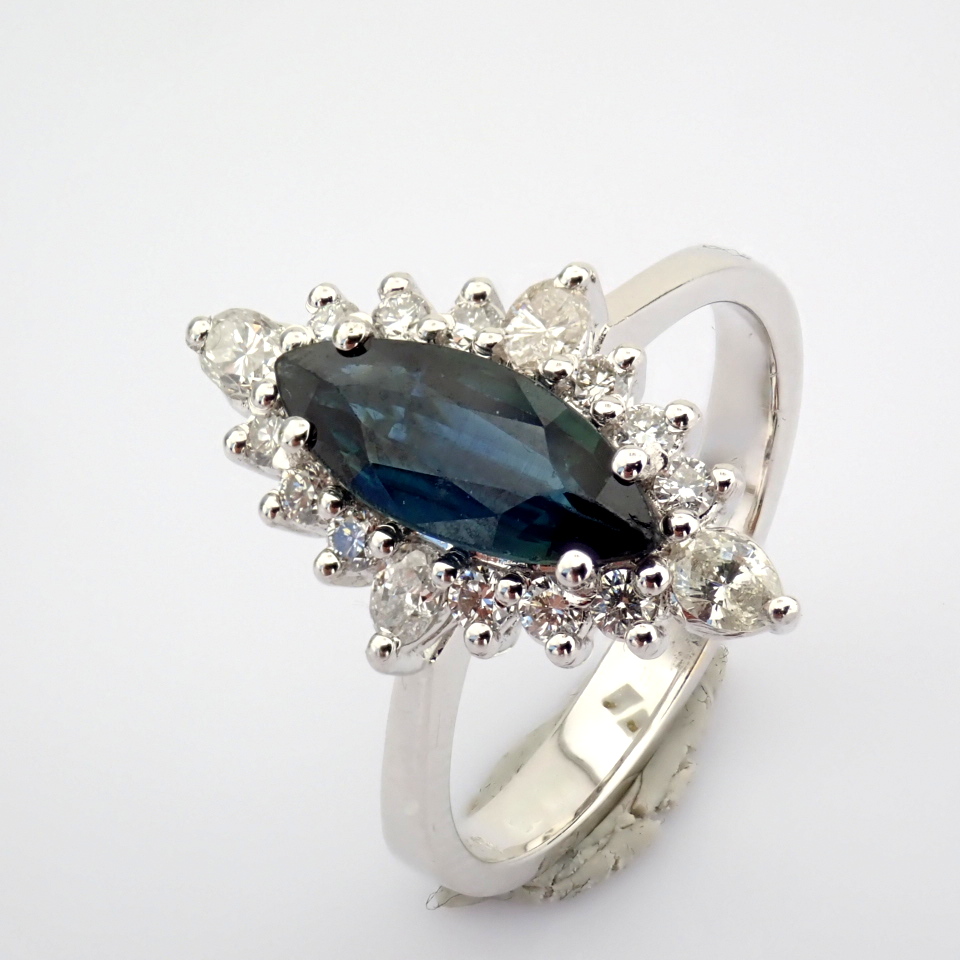 Natural Diamond 18K White Gold Ring