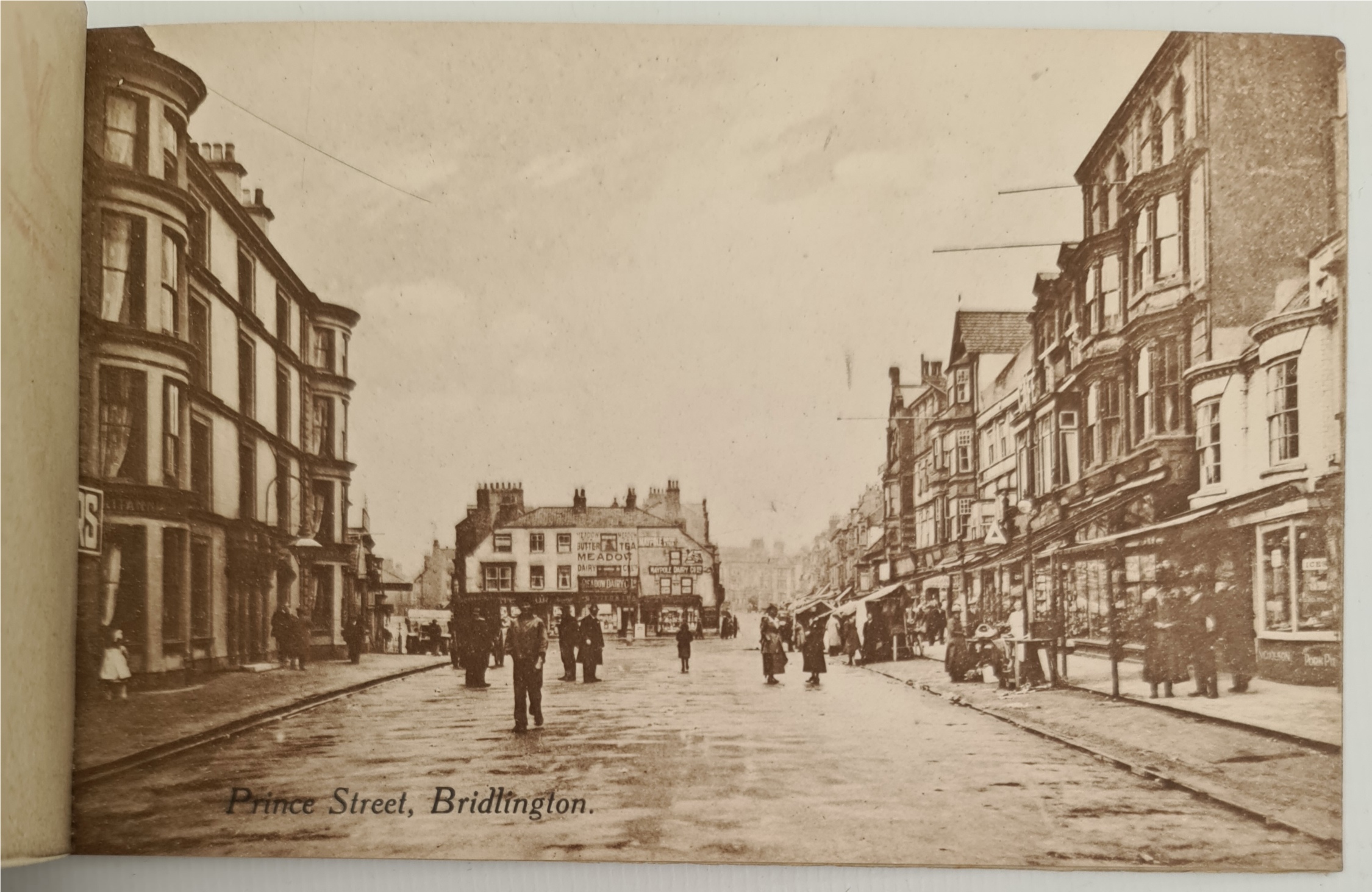 Parcel of 76 Assorted Postcards In 5 Booklets Bridlington, Tanger etc