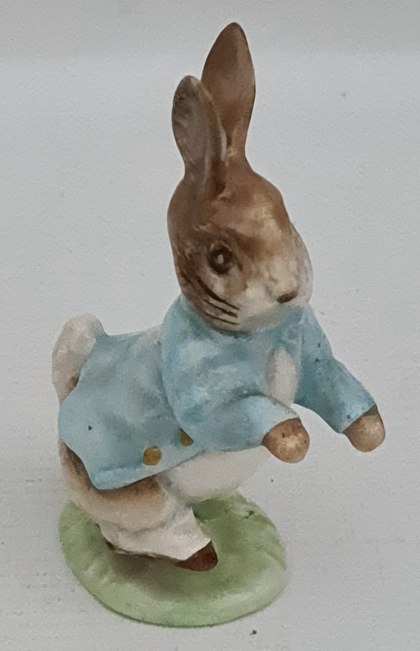 Vintage Beatrix Potter 1948 Peter Rabbit Figure Vintage Beatrix Potter 1948 Peter Rabbit Figure.