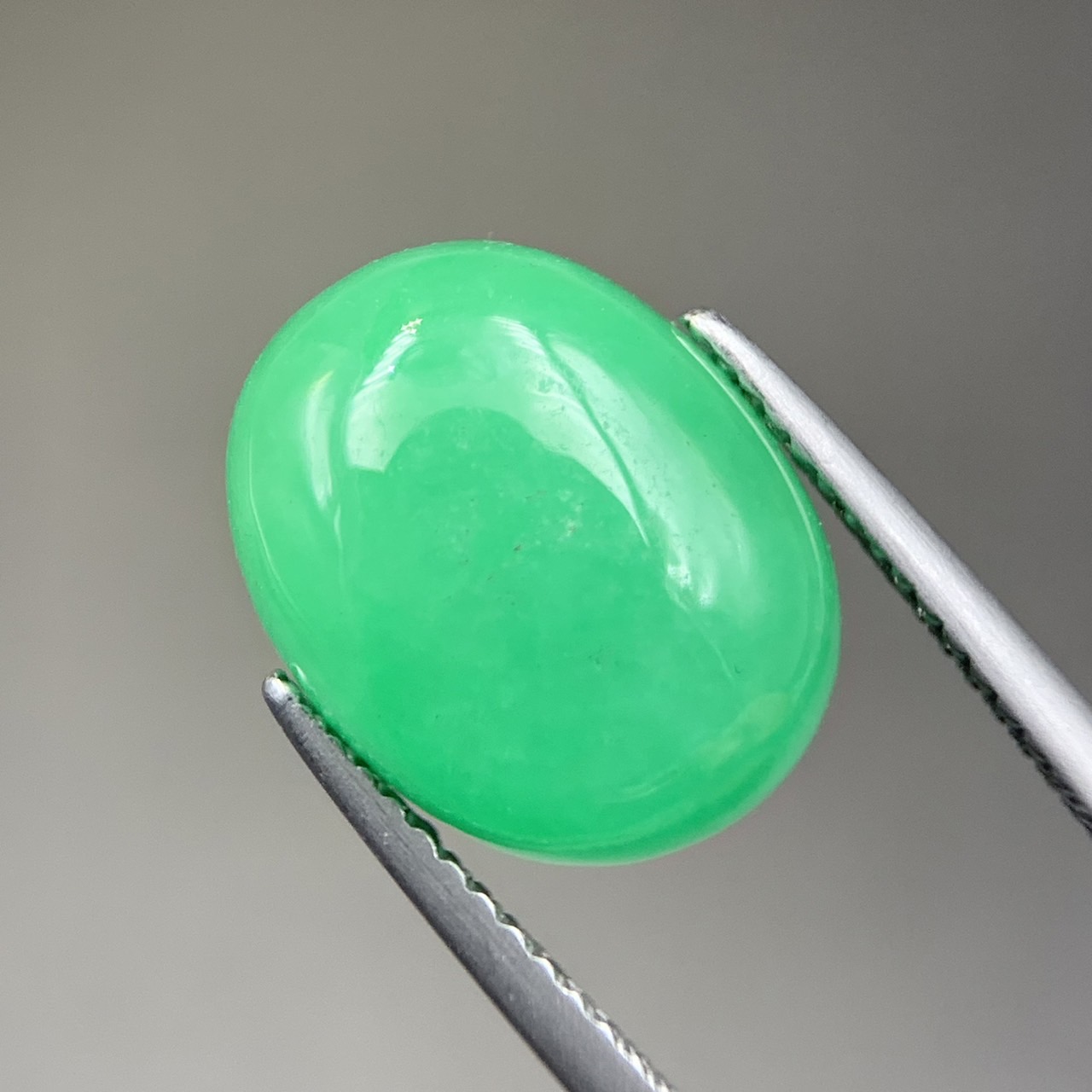 APJ-13, Apple Type Green Type B Jadeite Cabochon