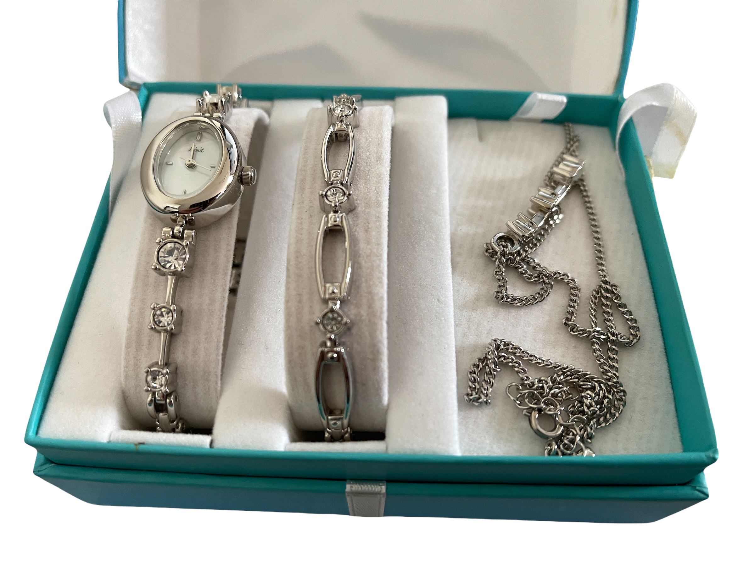 Limit Ladies Complete Set End of Line Former Jet Charter