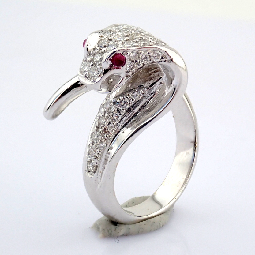 Natural Diamond 18K White Gold Ring
