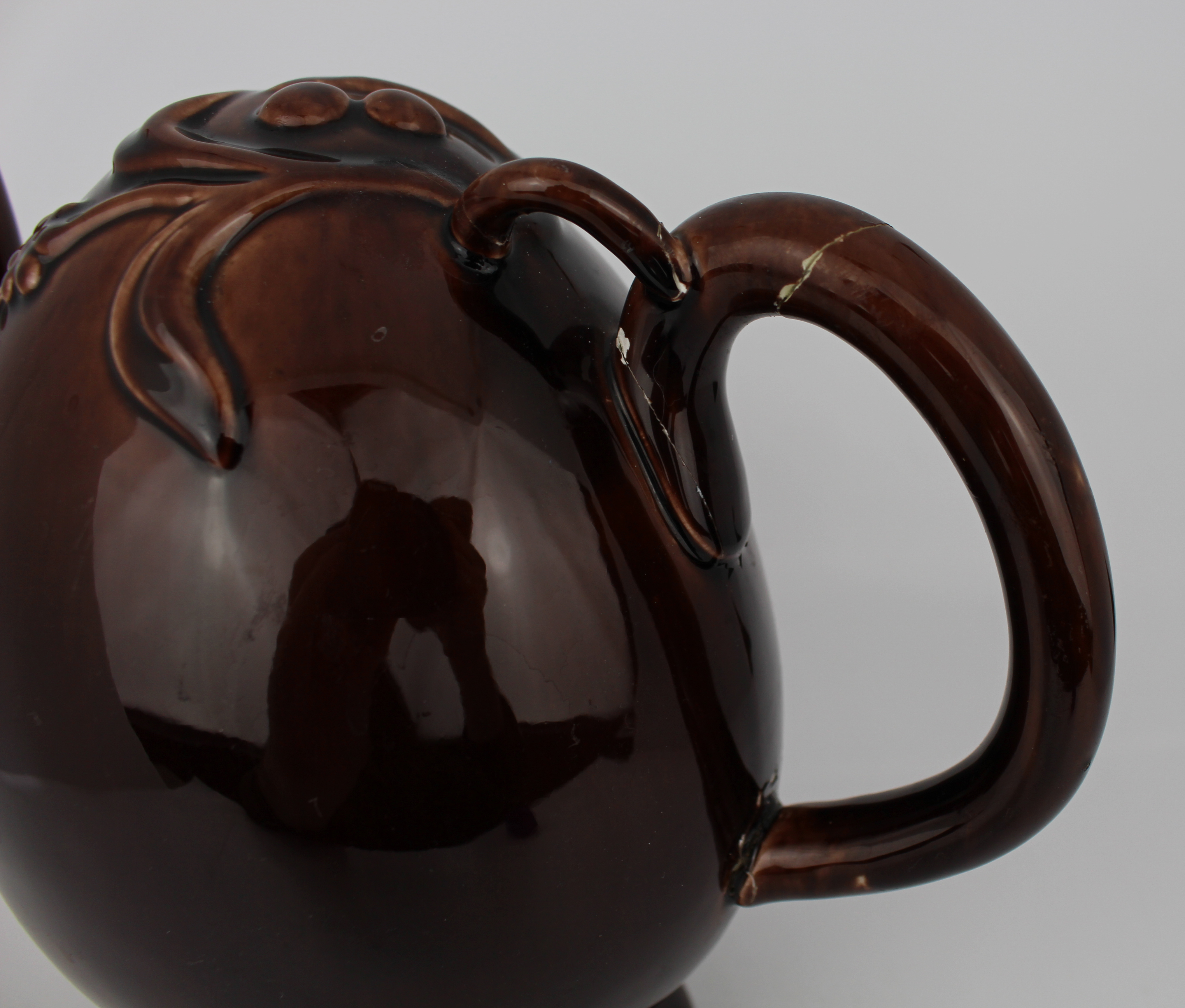 Victorian Minton Treacle Glazed Cadogan Teapot, c. 1880