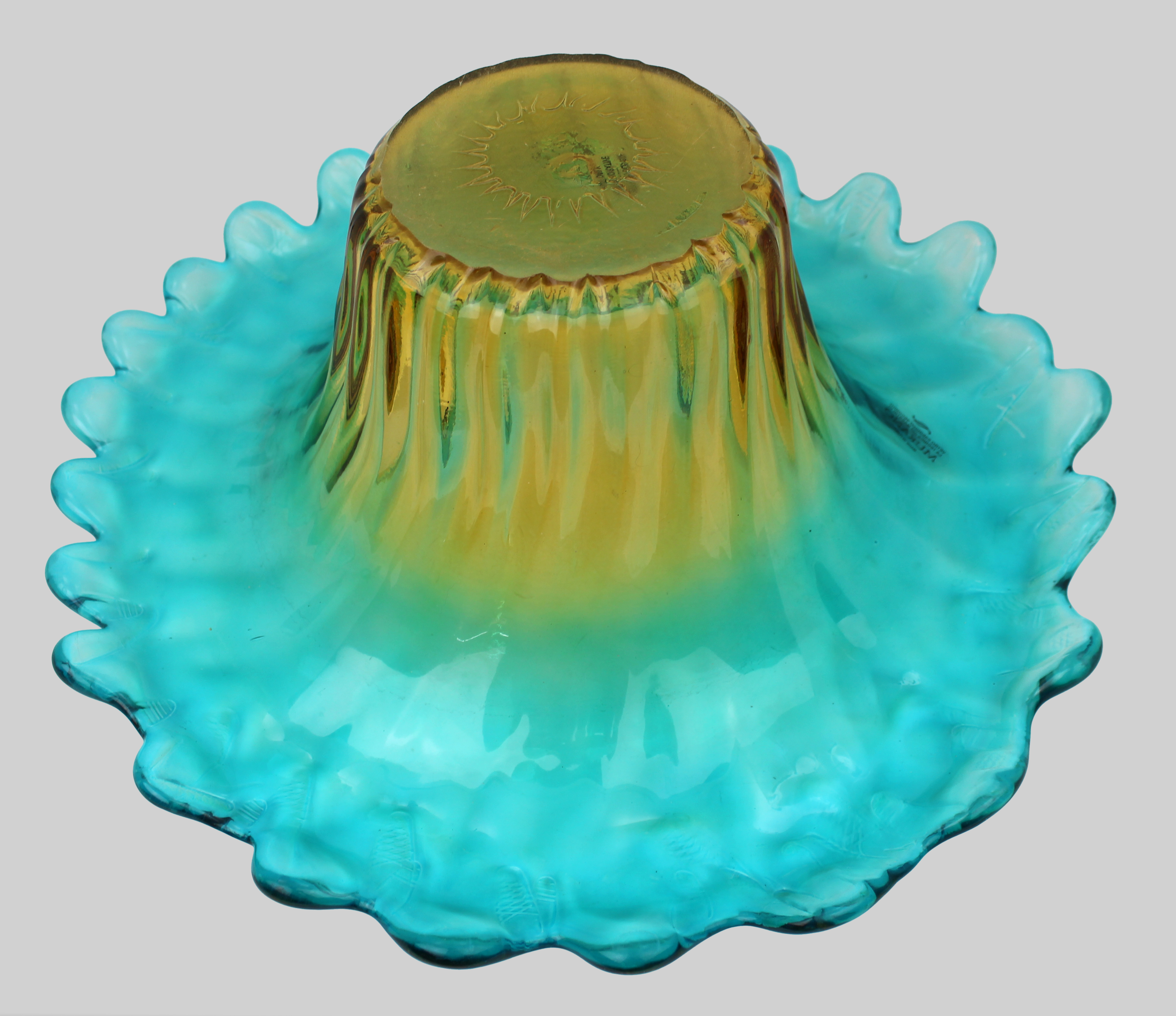 Large Murano Hand-Blown Art Glass Centrepiece Bowl