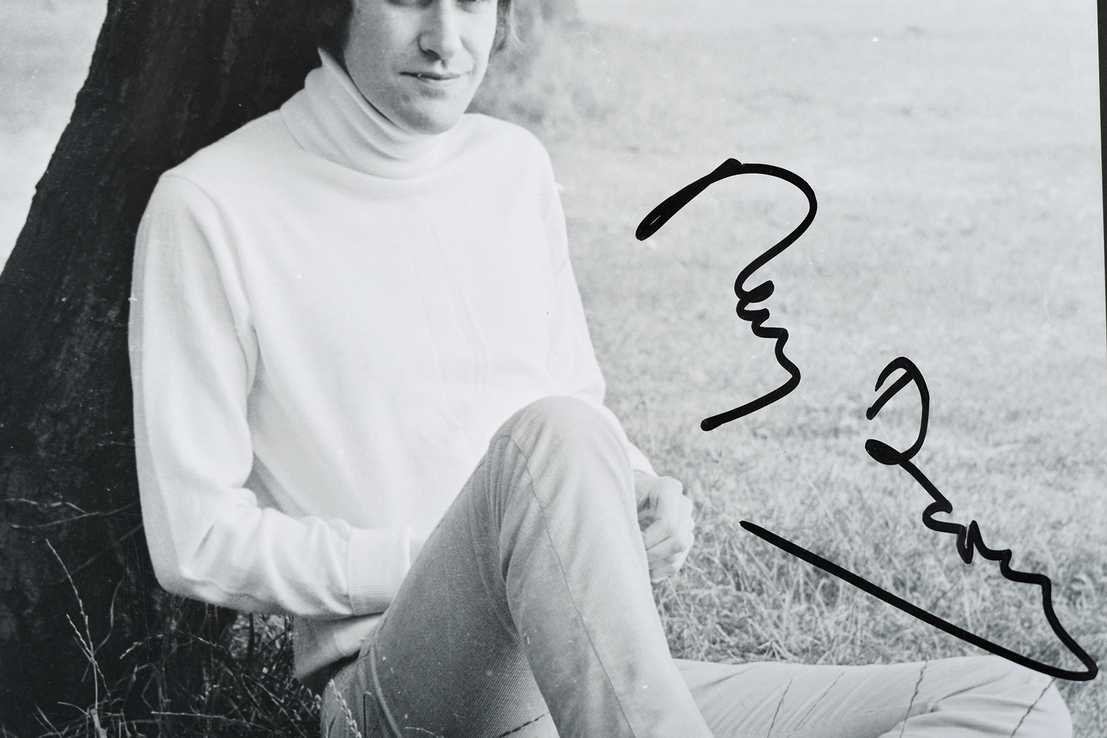 RAY DAVIES Original signature