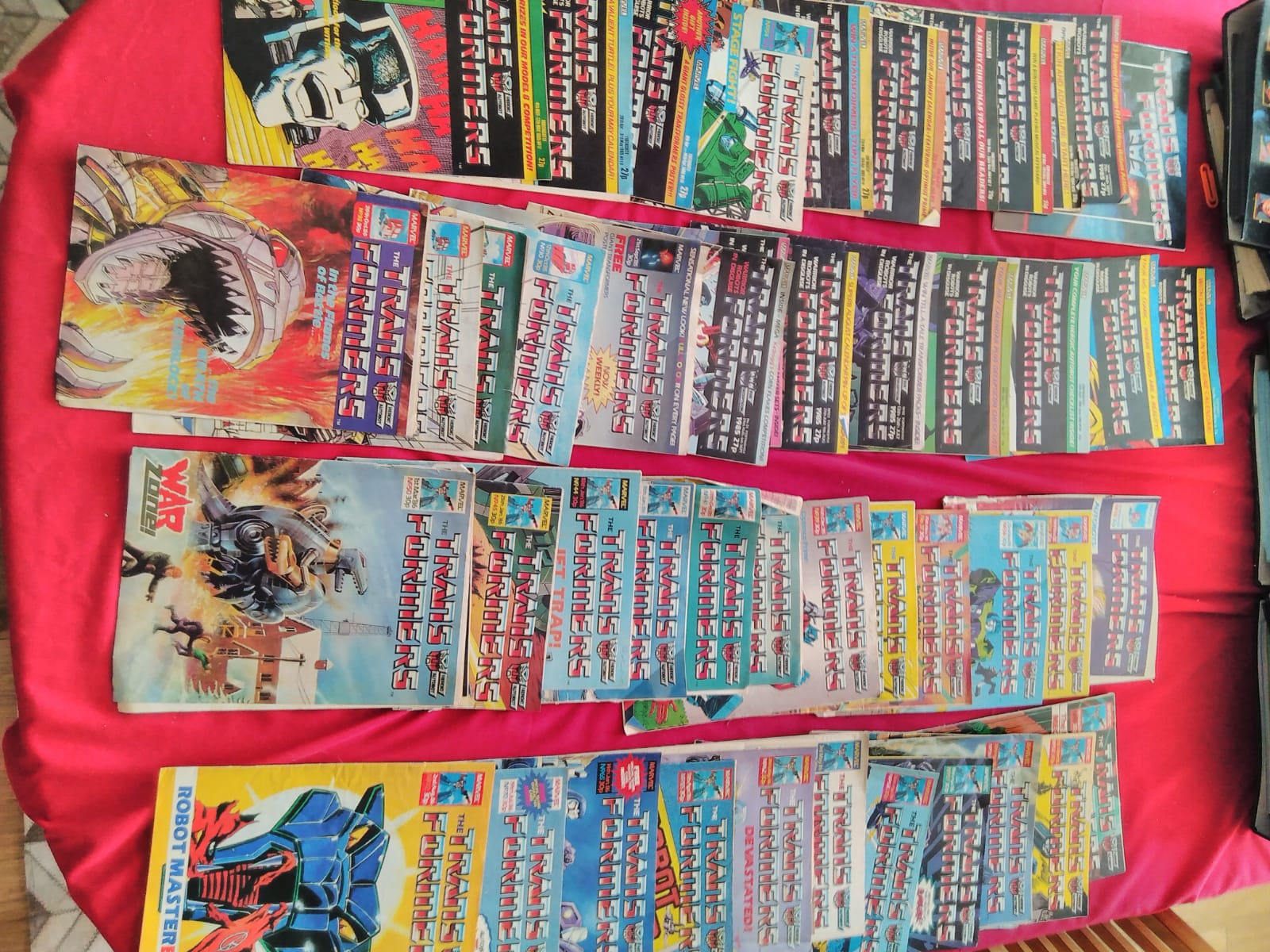 Approx. 47 x Transformer Magazines