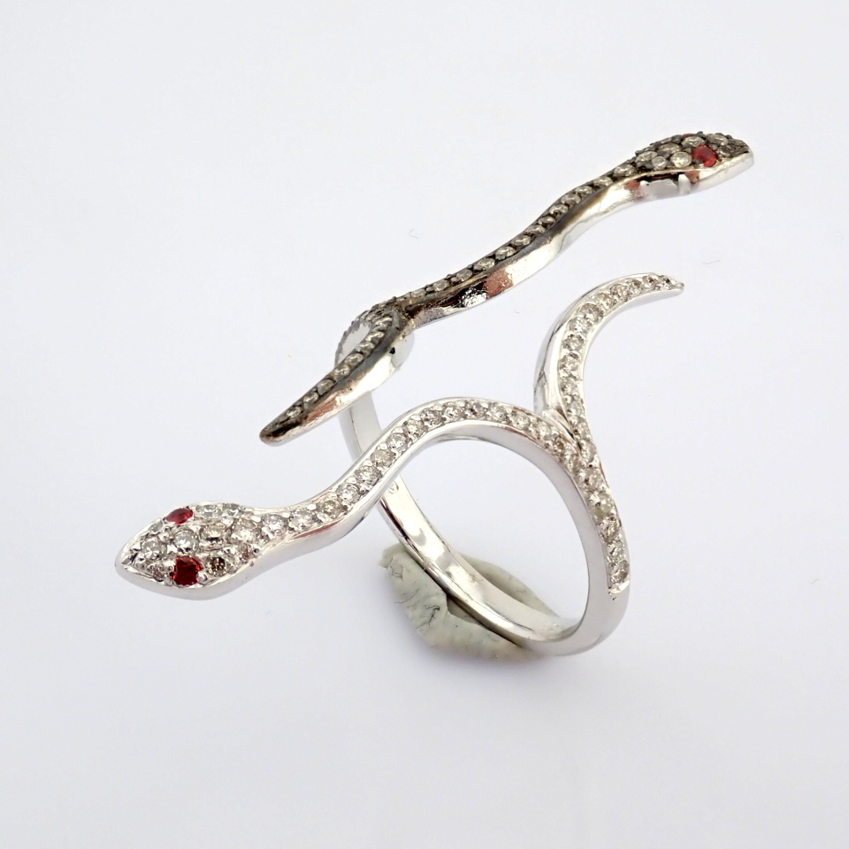 Natural Diamond 18K White Gold Ring