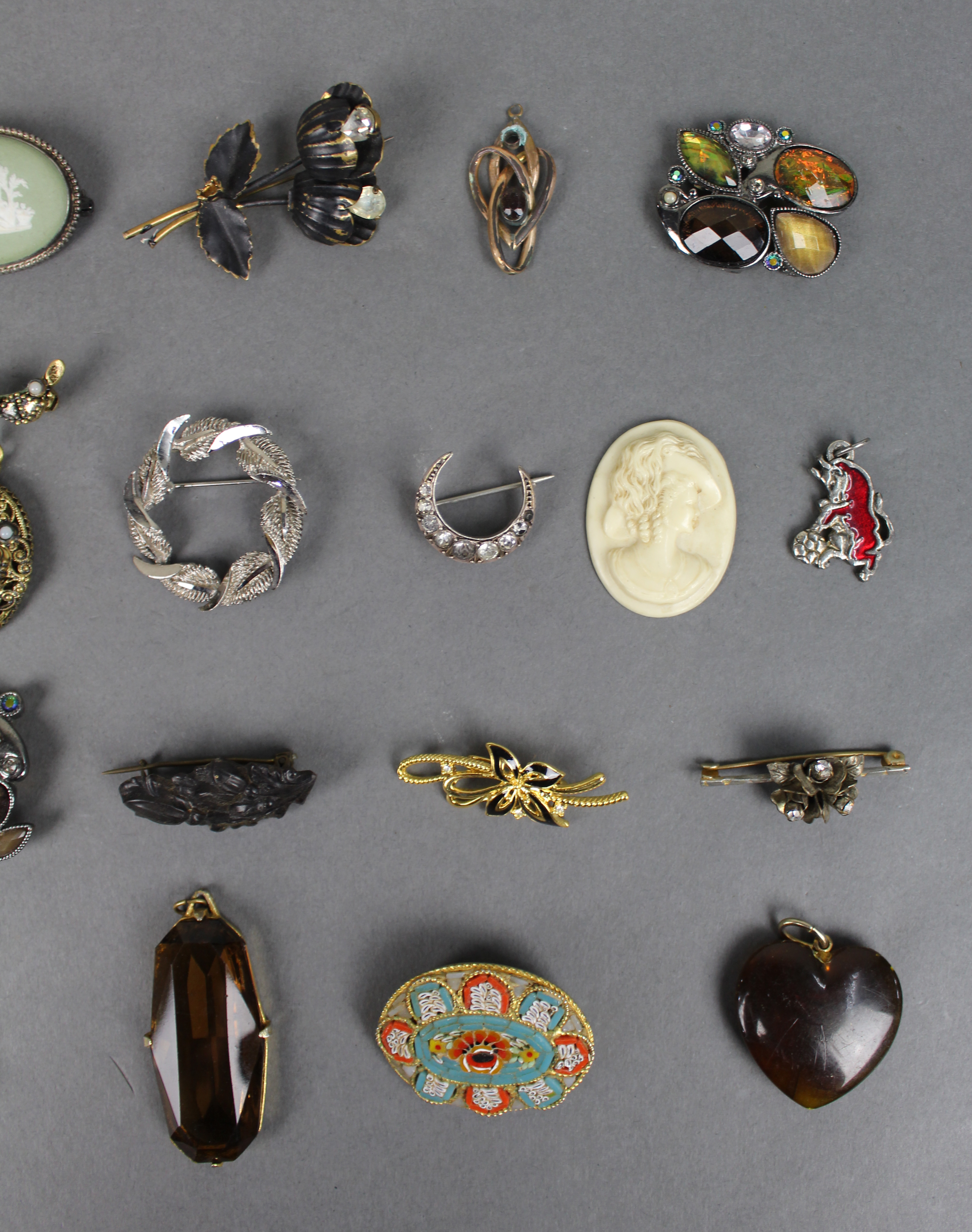 Collection of Vintage Brooches
