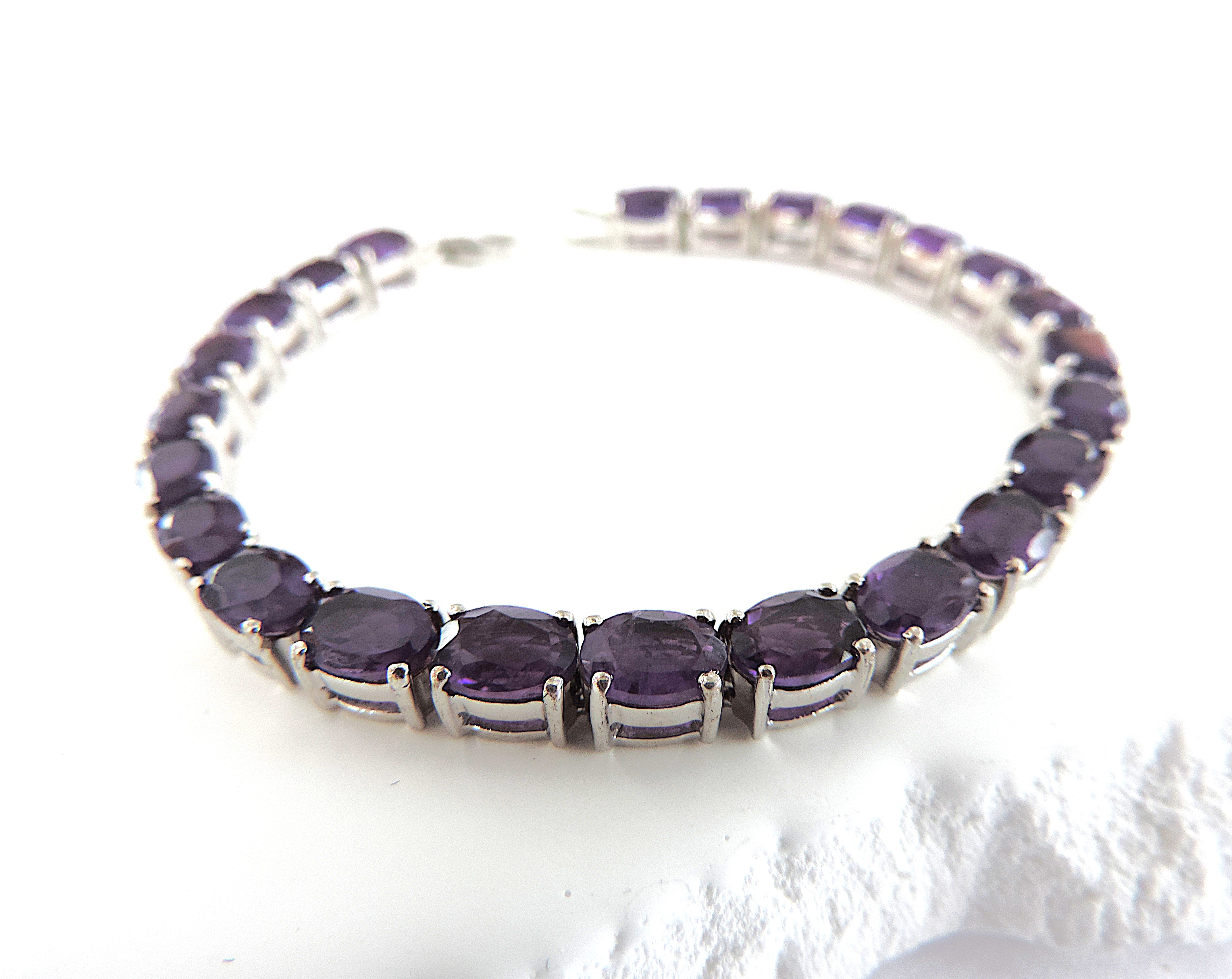 925 Sterling Silver 21 Carat Amethyst Bracelet 'New With Gift Box'