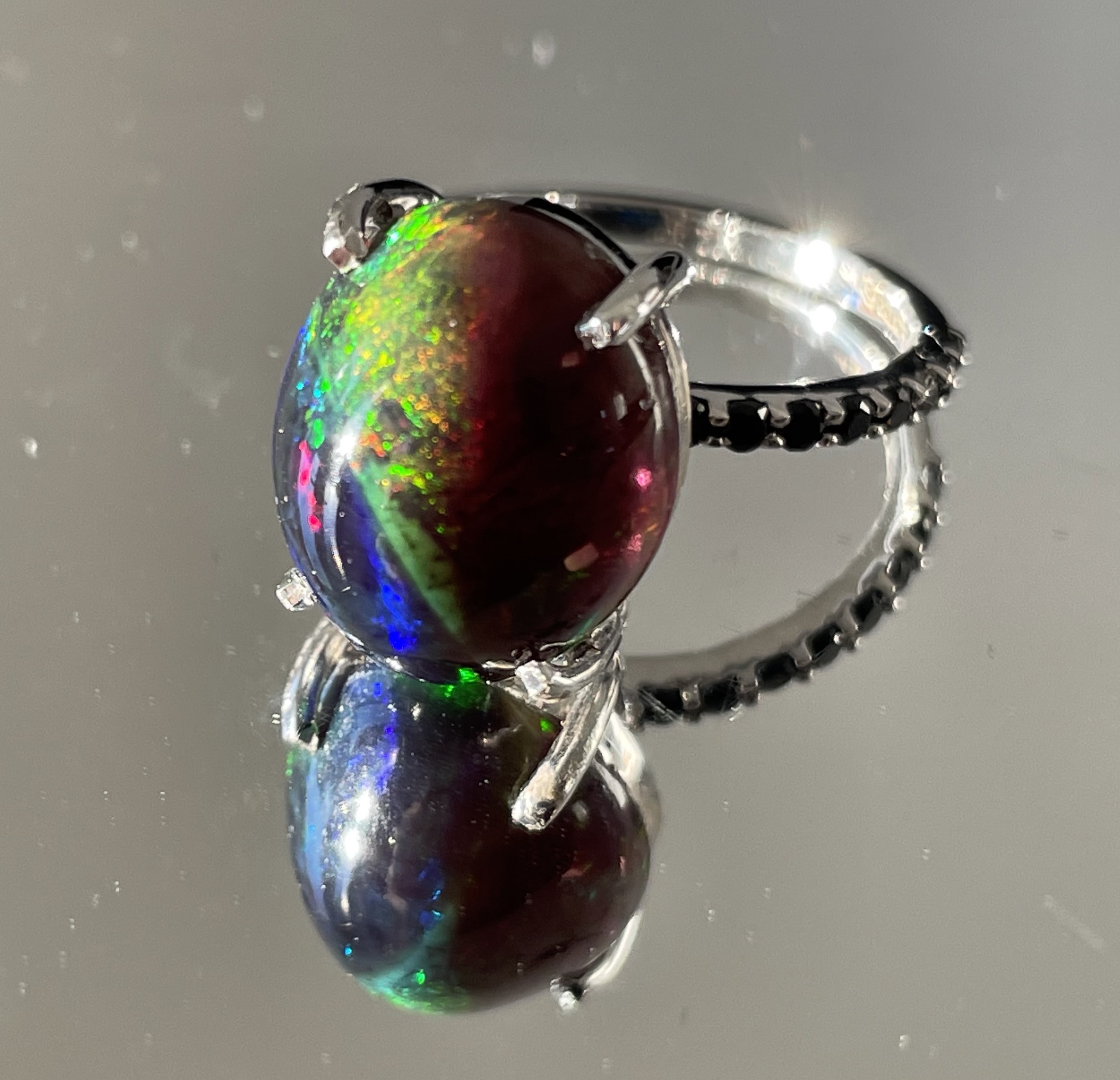 Beautiful 7.45 CT Natural Black Opal Ring With Natural Black Diamond & 18k Gold