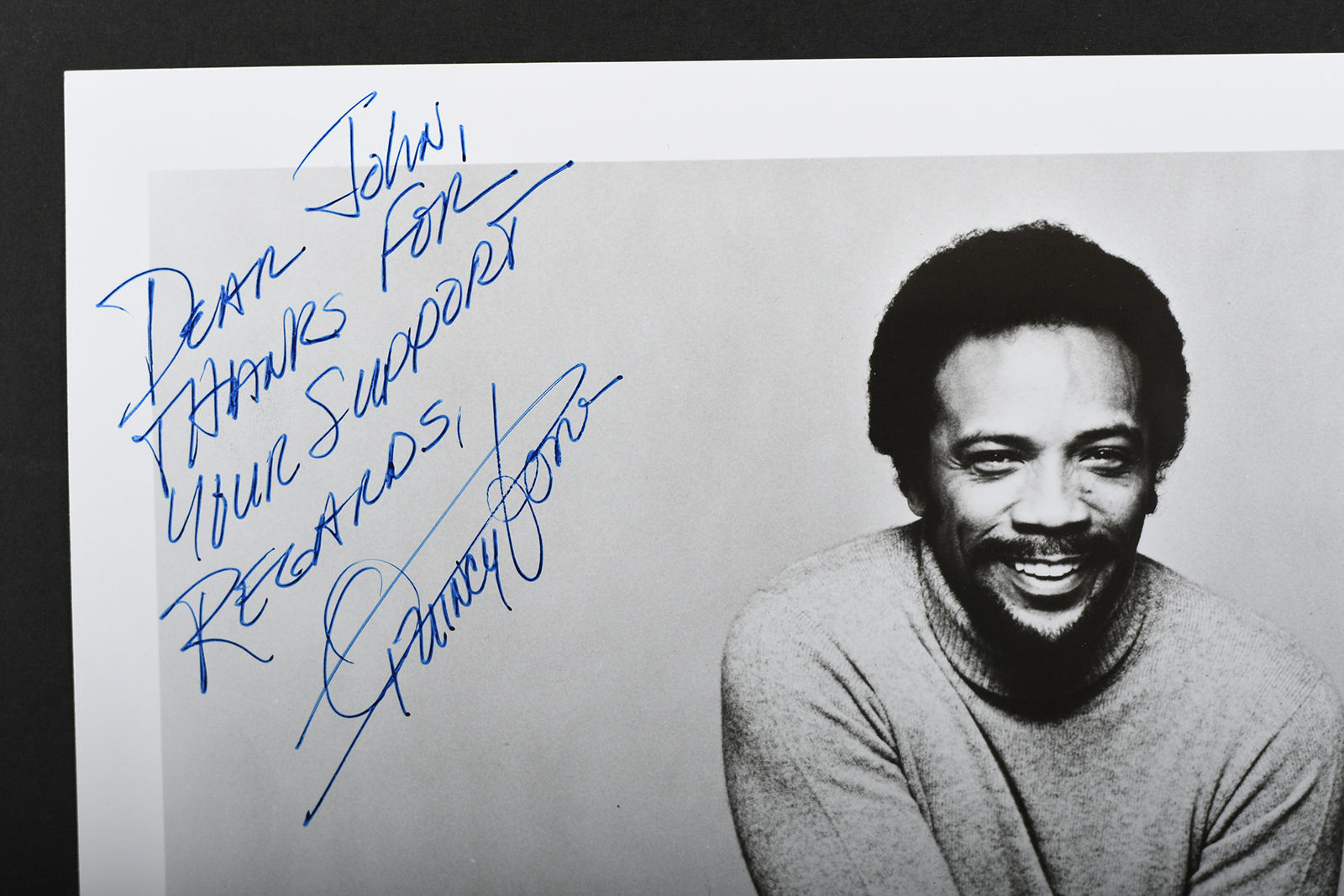 QUINCEY JONES Original signature