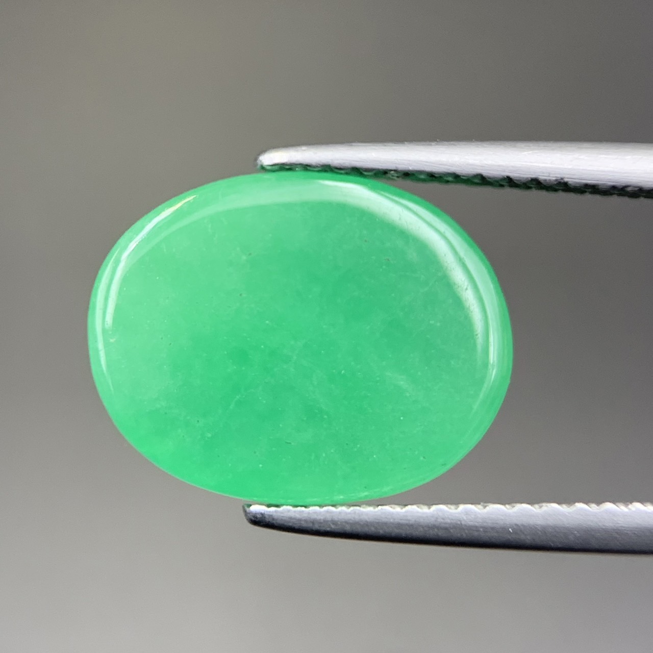 APJ-13, Apple Type Green Type B Jadeite Cabochon