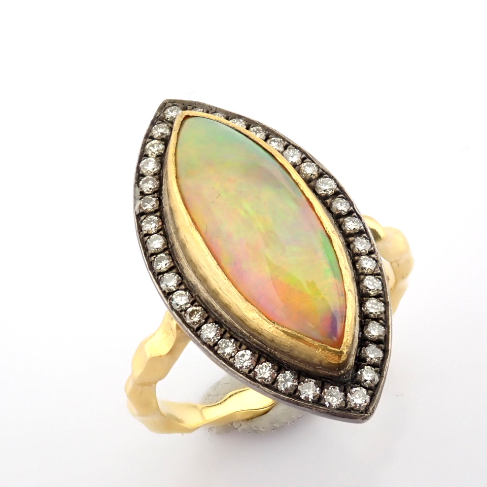 Natural Diamond 18K Yellow Gold Ring