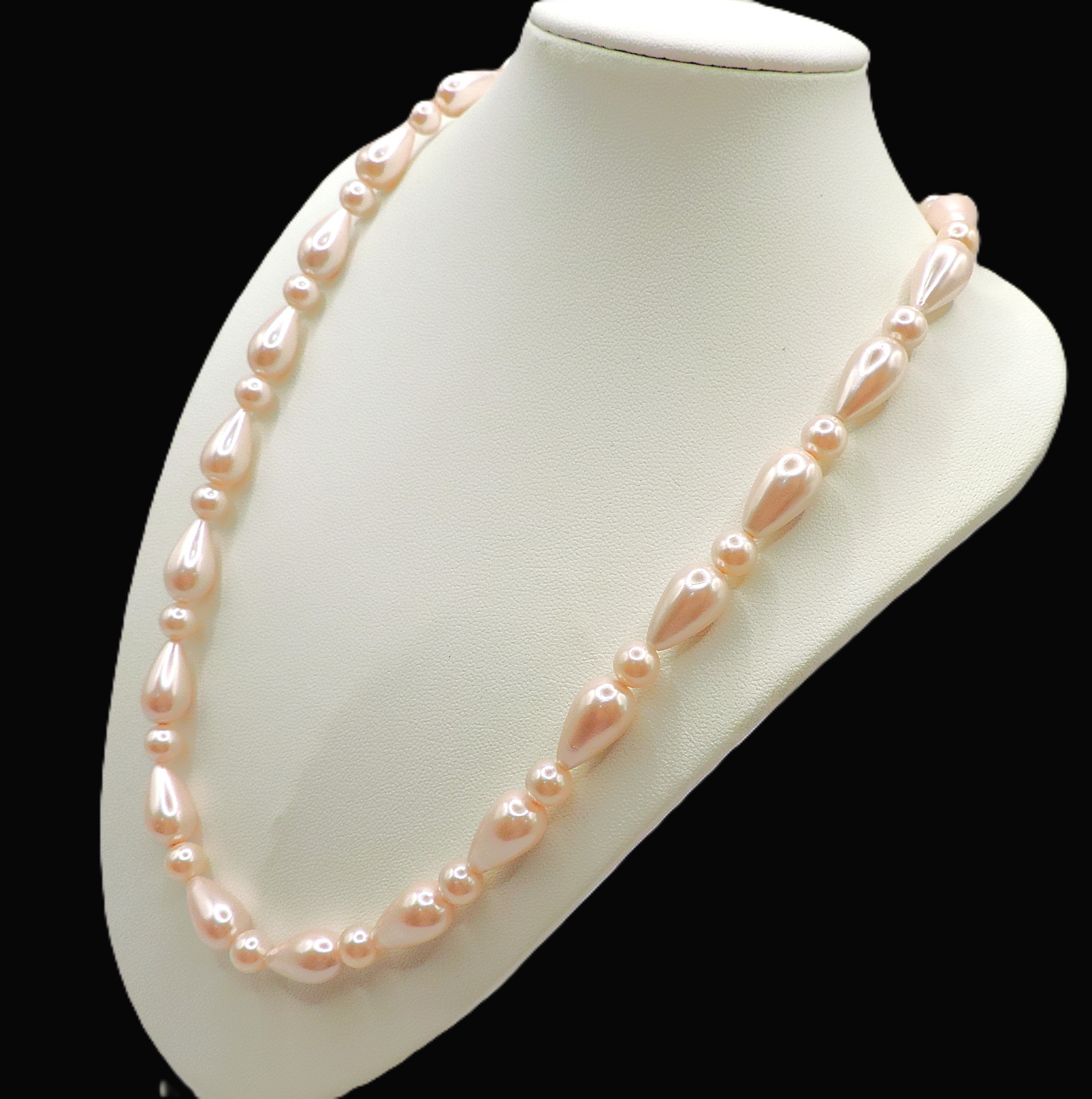 Rose Shell Bead Necklace Sterling Silver Clasp New With Gift Pouch