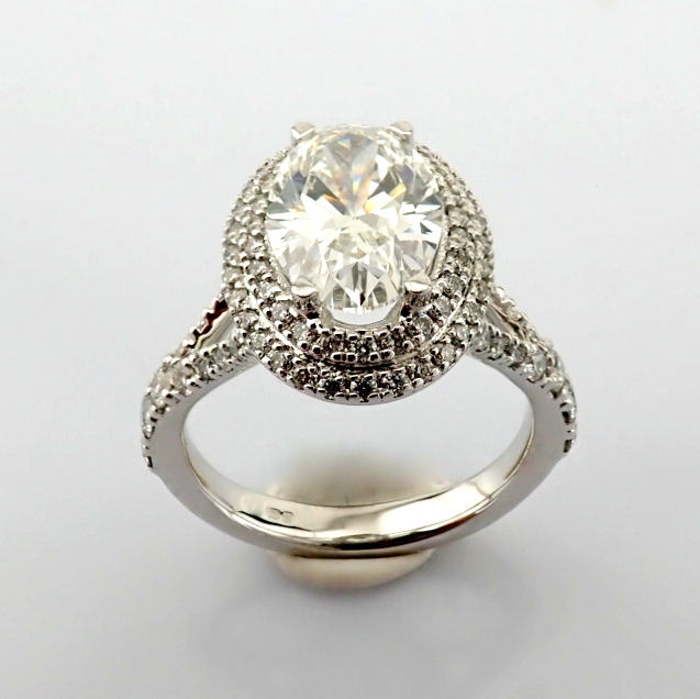 Oval Cut Lab-Grown Diamond Ring - 2.65 Total Carat (IGI Certified)