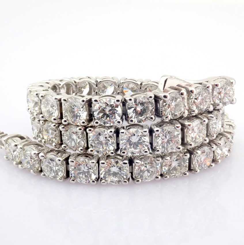 Natural Diamond 14 White Gold Bracelet