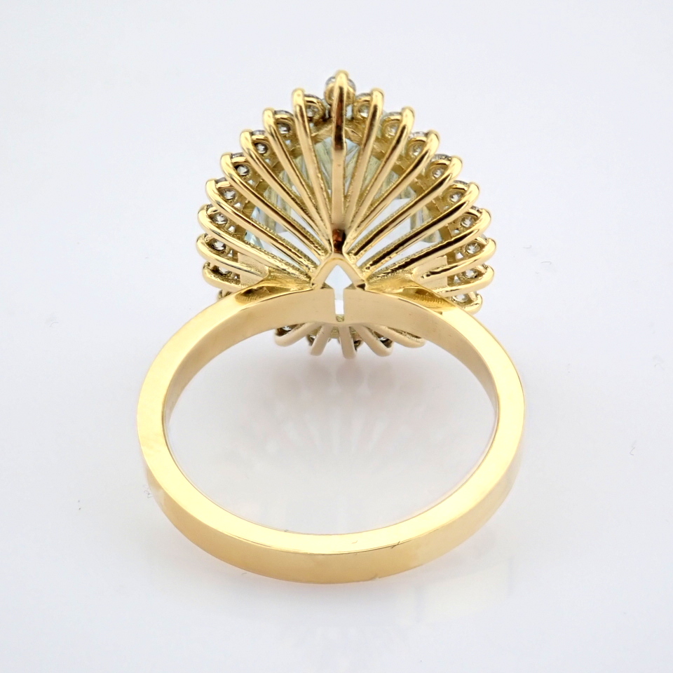 Natural Diamond 18K Yellow Gold Ring