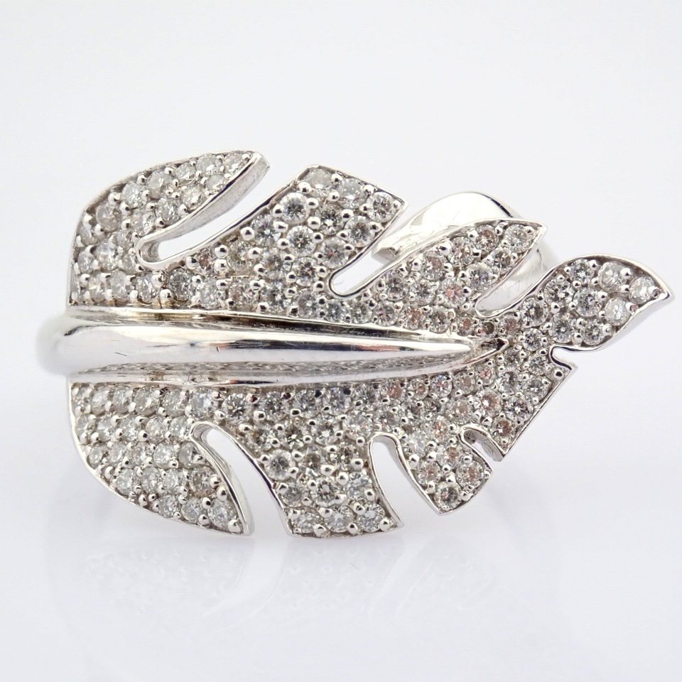 Natural Diamond 18K White Gold Ring