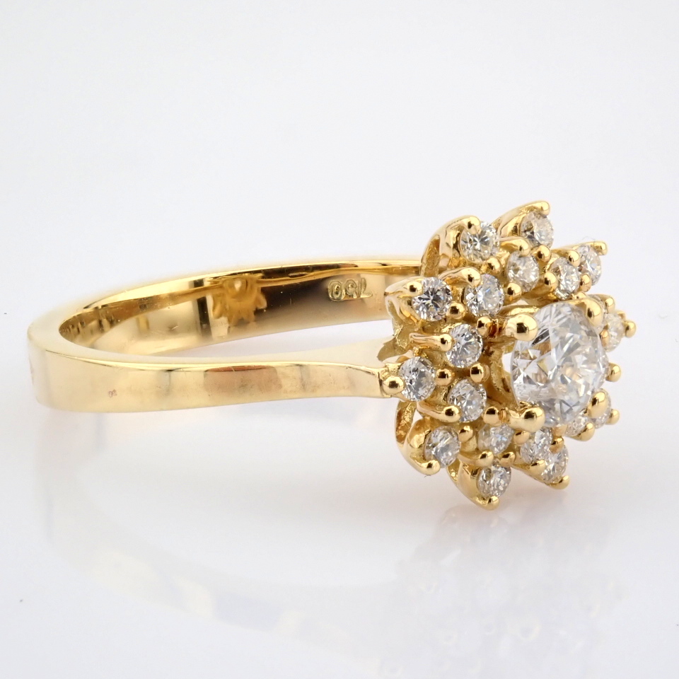 Natural Diamond 18K Yellow Gold Ring