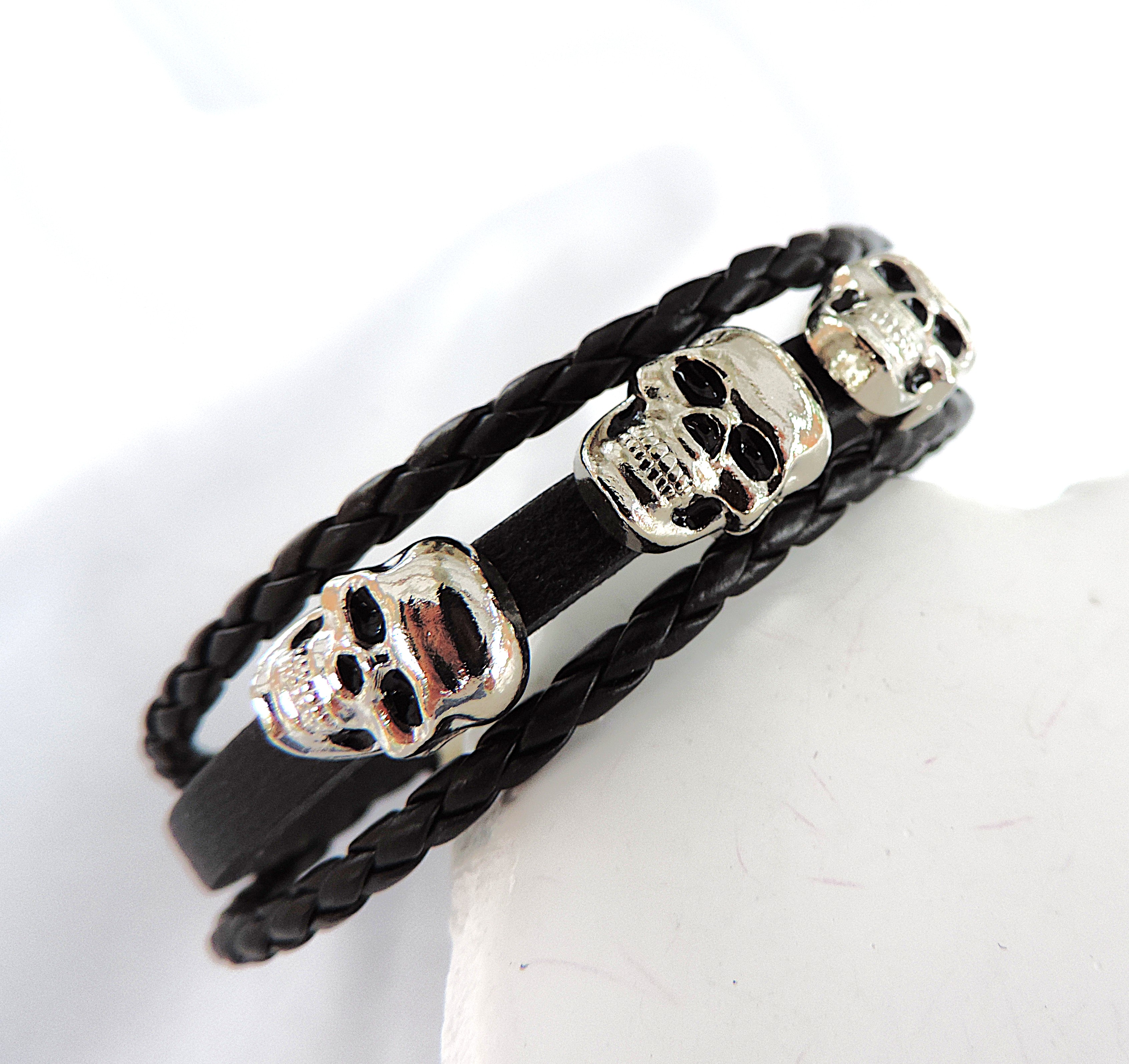 Aethon Men's Leather Braided Triple Skull Bracelet 'NEW'