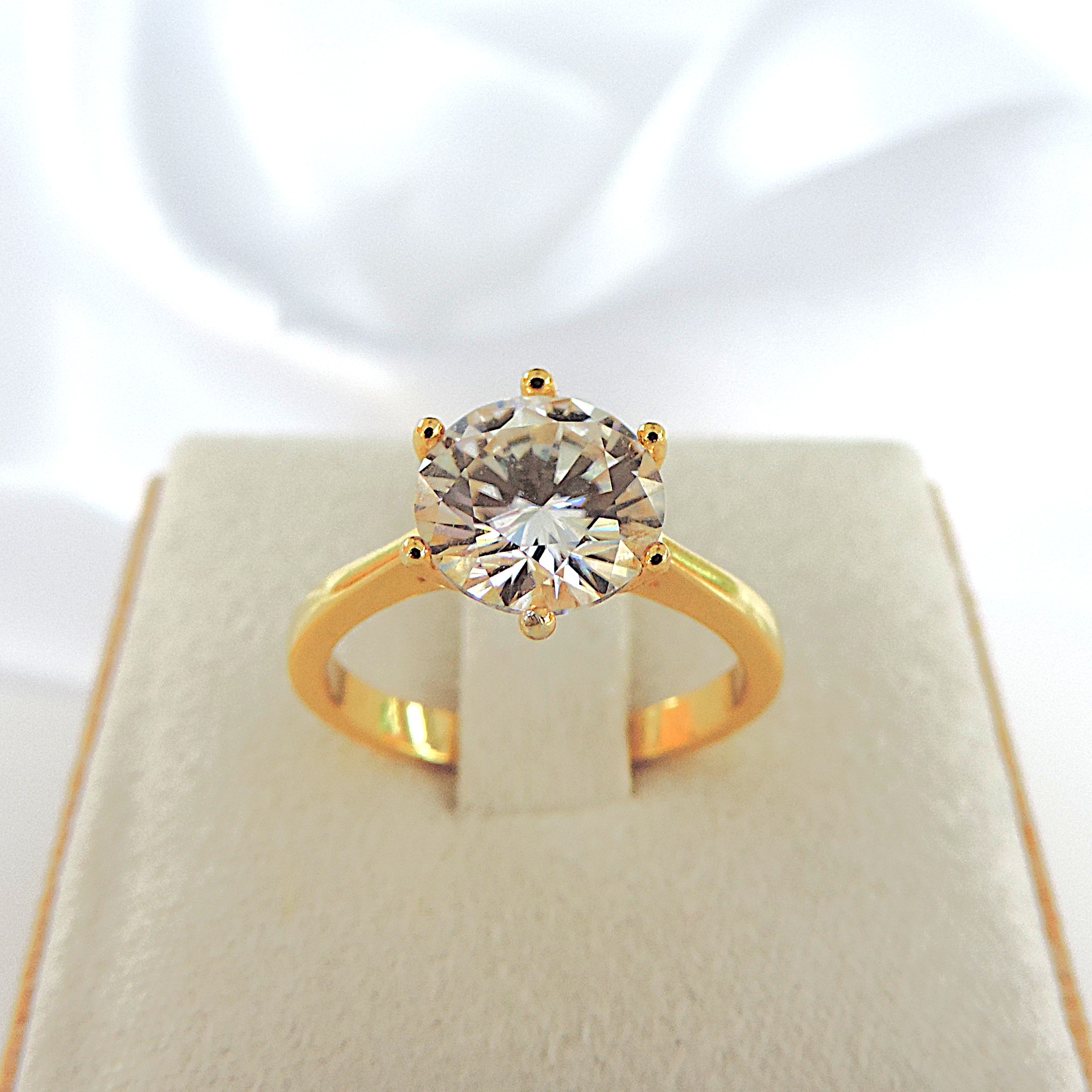 18k Gold 925 Silver 1.44 Carat Moissanite Solitaire Ring 'New'