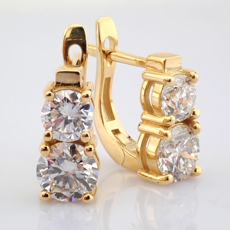 Round Cut Lab-Grown Diamond Earring - 2.5 Total Carat (MDI Certified)