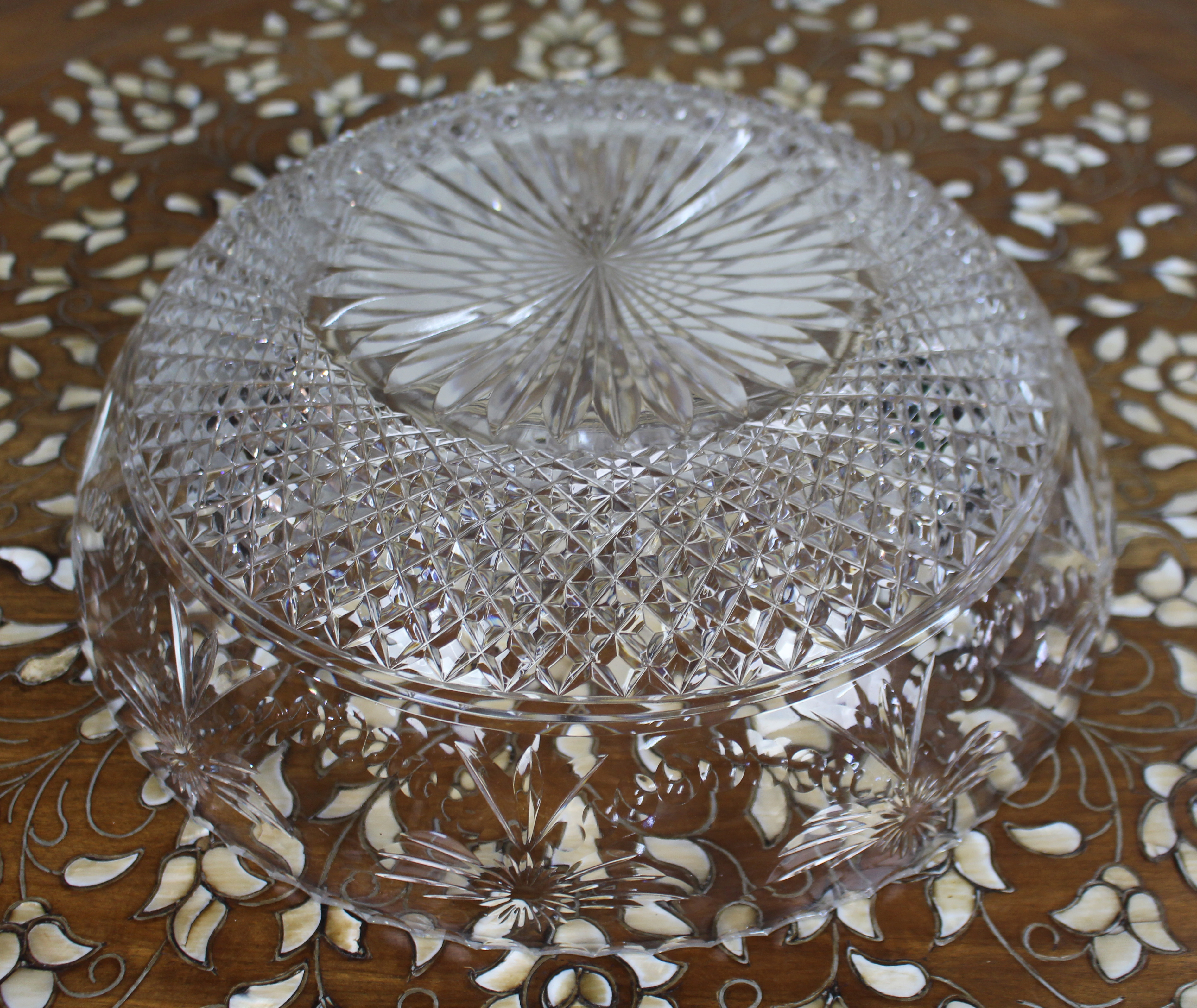 Fine Stuart Crystal Beaconsfield Cut Glass Centrepiece Bowl