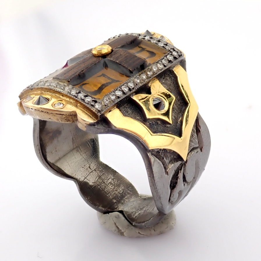 Natural Diamond 24K Yellow Gold Ring