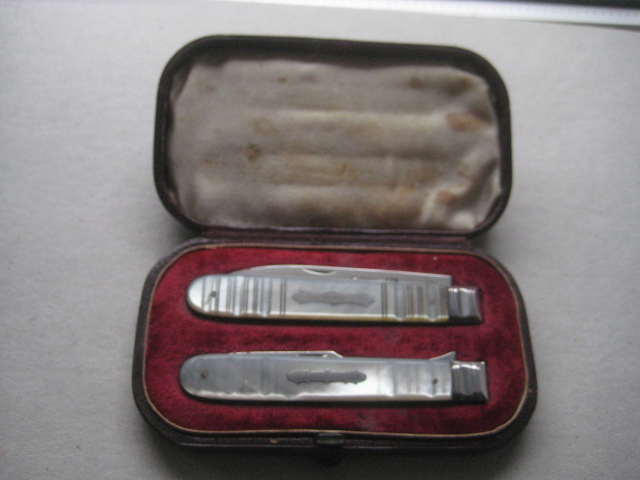 Victorian Cased Matching Silver Bladed Folding Fruit Knife and Fork