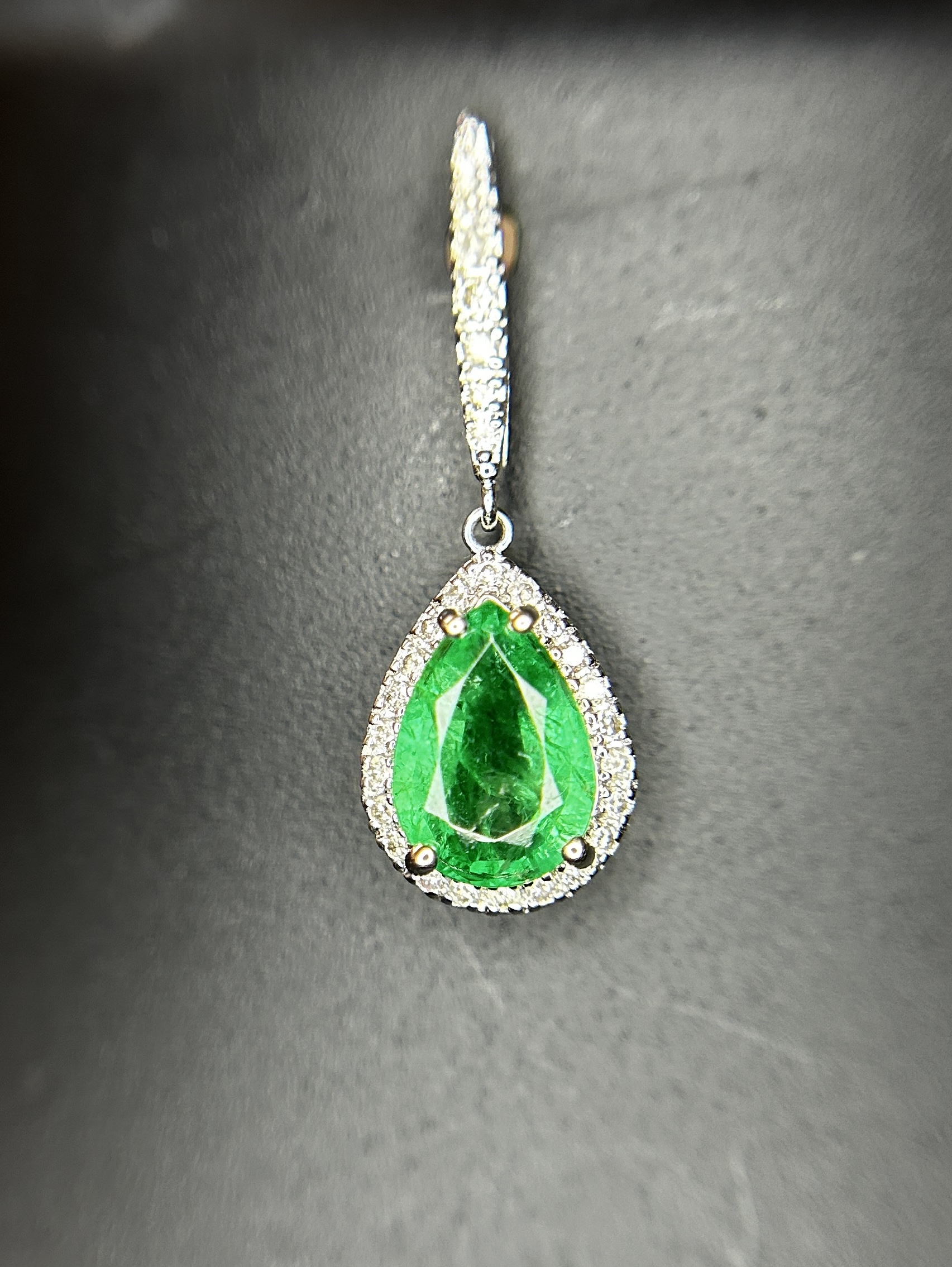 Beautiful 3.21ct Natural Emerald Earrings With Natural Diamonds & 18k Gold