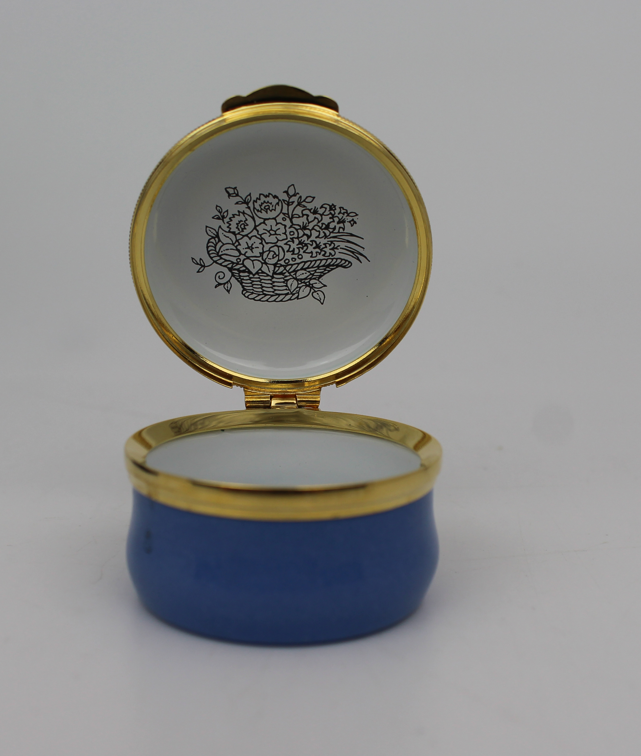 Fine Crummles Hand-Painted Enamel Box with Original Presentation Case
