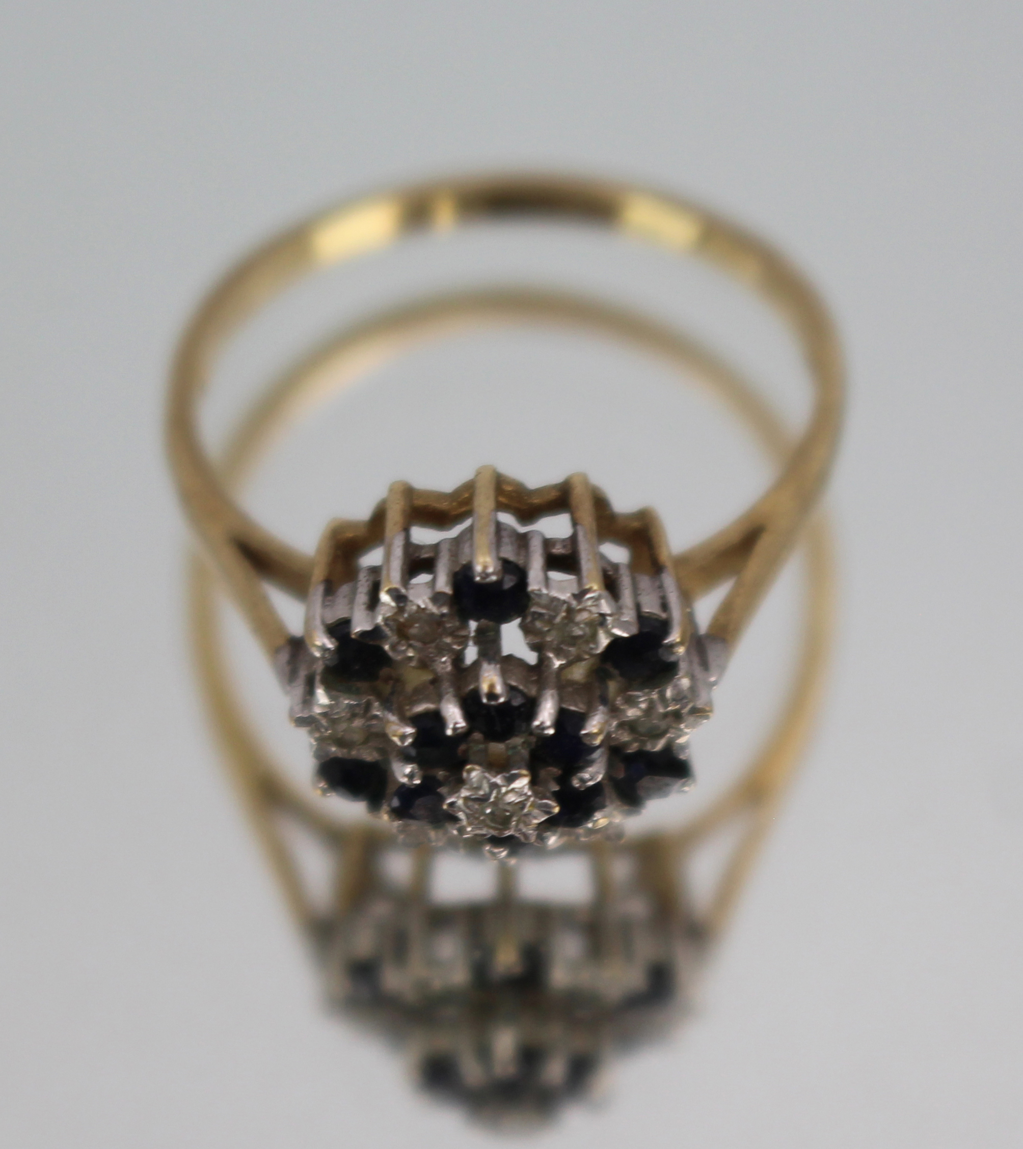 Vintage Sapphire & Diamond Ring