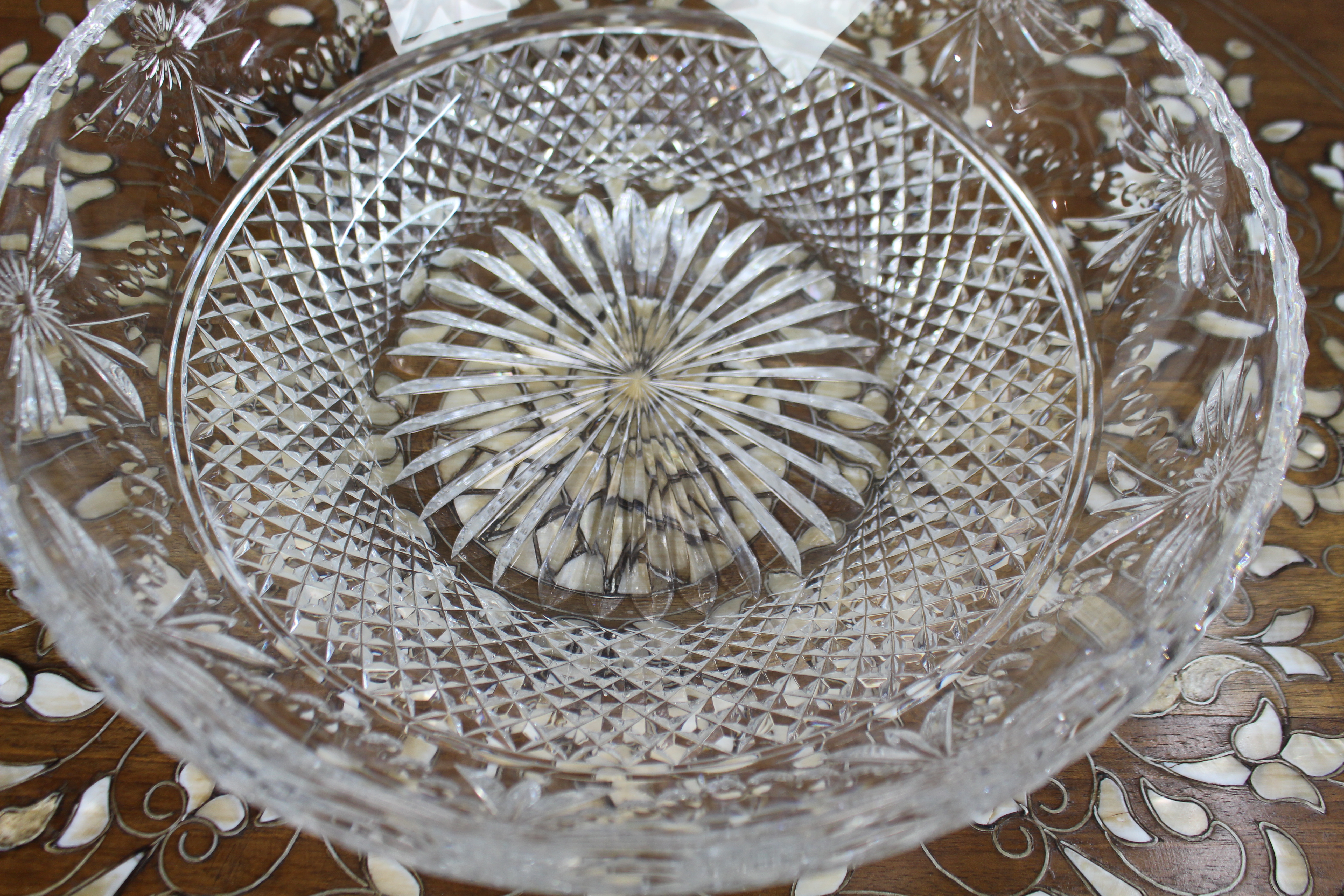 Fine Stuart Crystal Beaconsfield Cut Glass Centrepiece Bowl