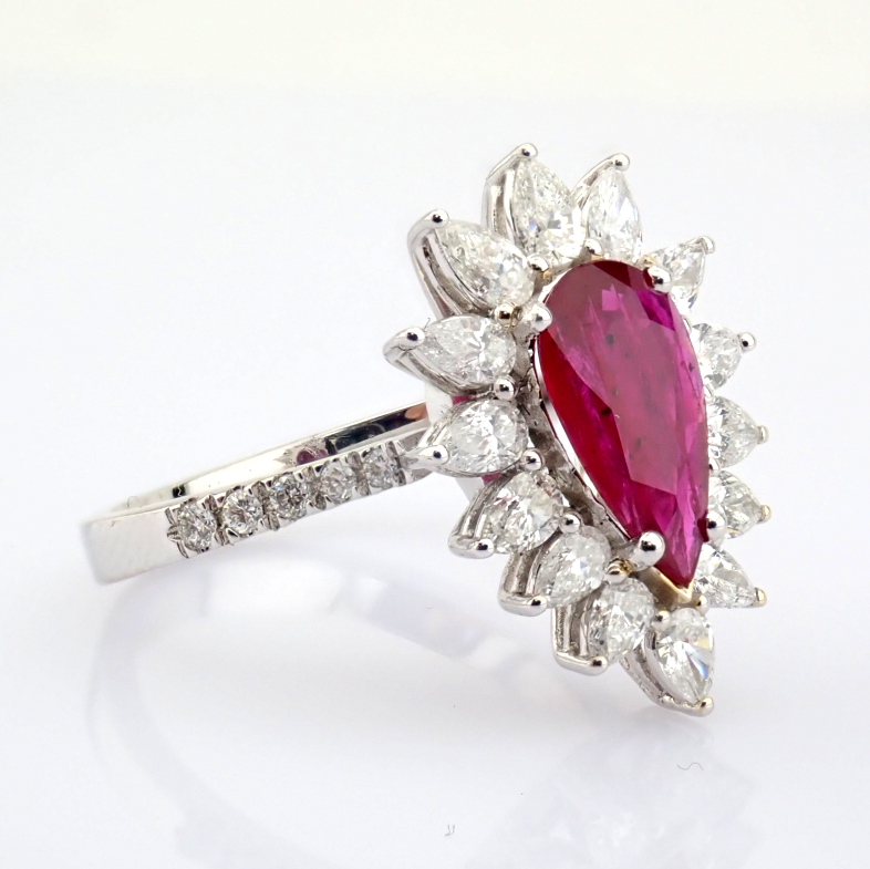 Natural Diamond 18K White Gold Ring