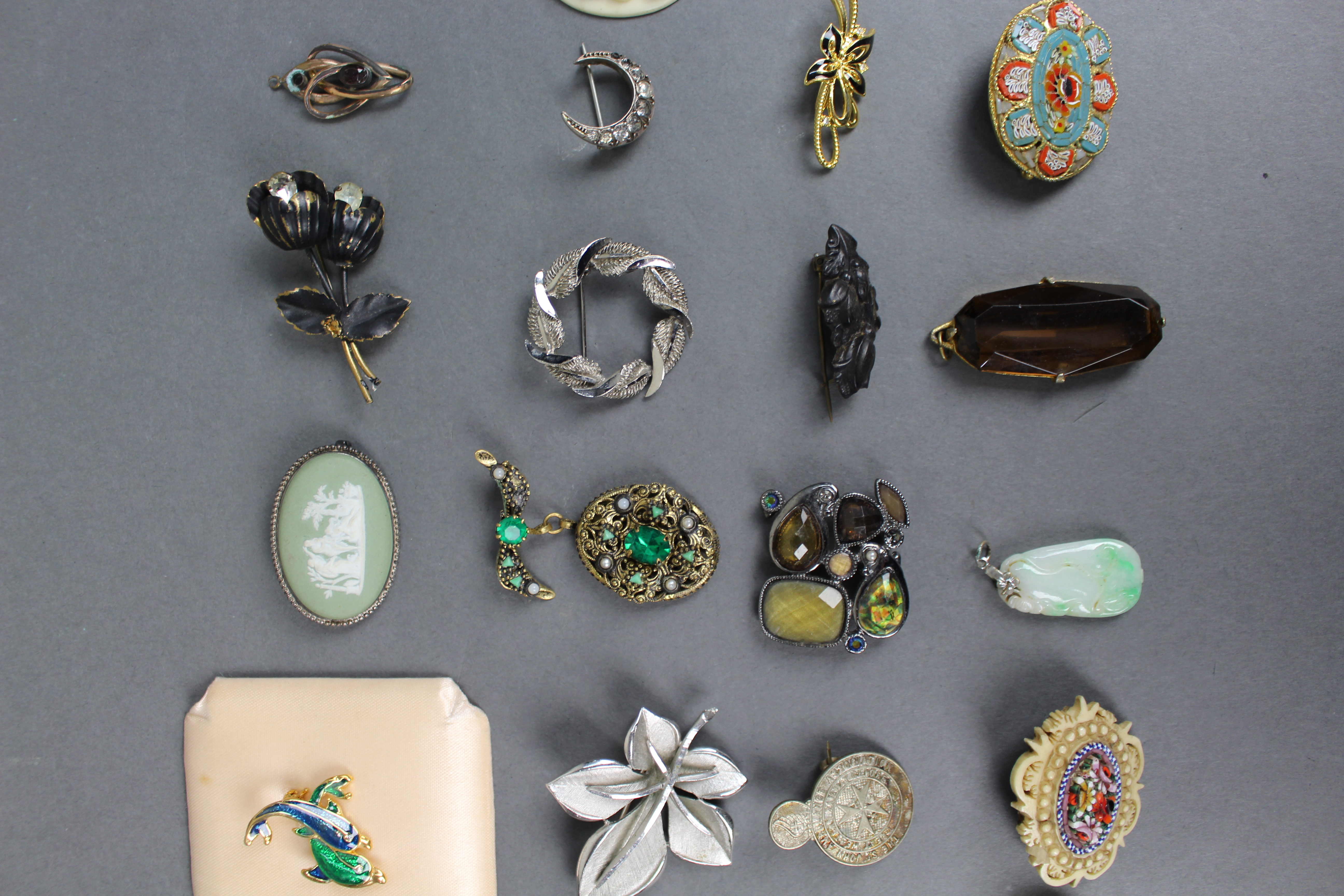 Collection of Vintage Brooches