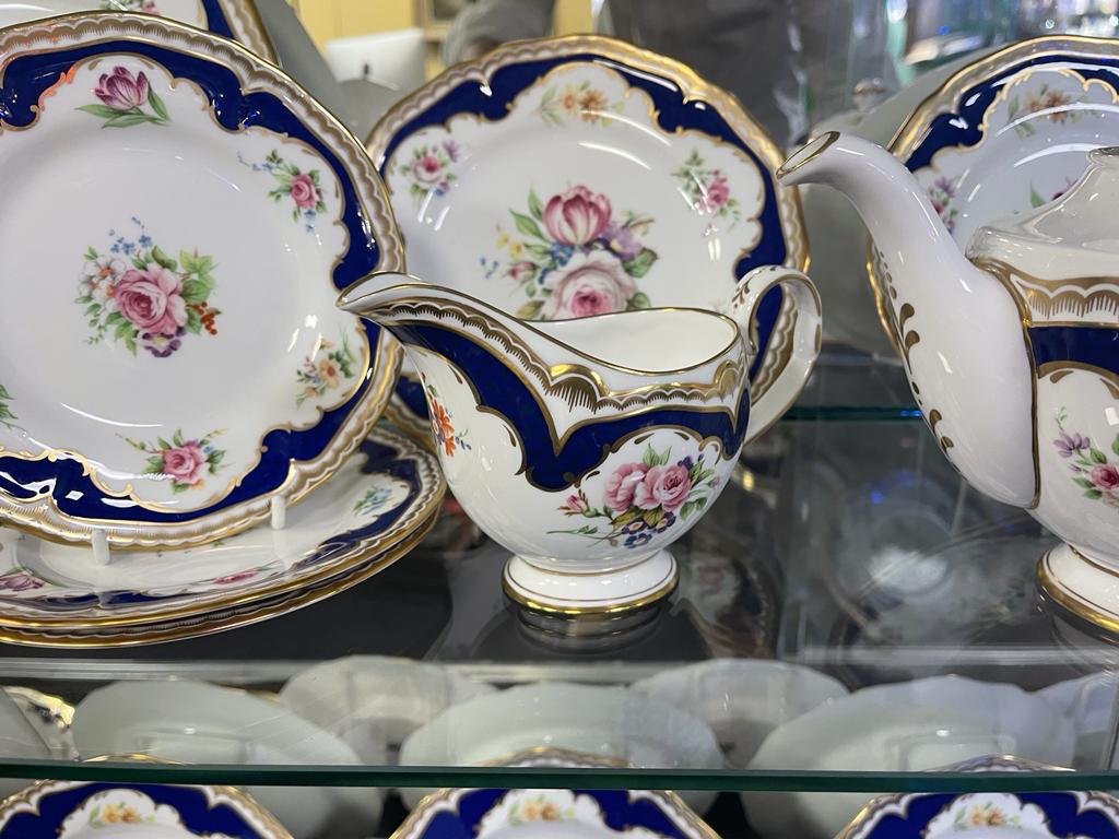 Royal Worcester Charlotte Dinner Service 70 Pieces
