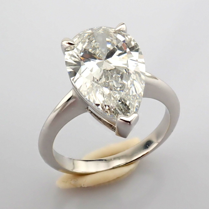 Pear Cut Lab-Grown Diamond Ring - 4.1 Total Carat (IGI Certified)