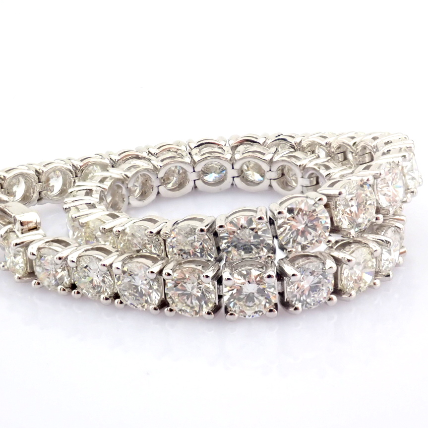 Natural Diamond 14 White Gold Bracelet