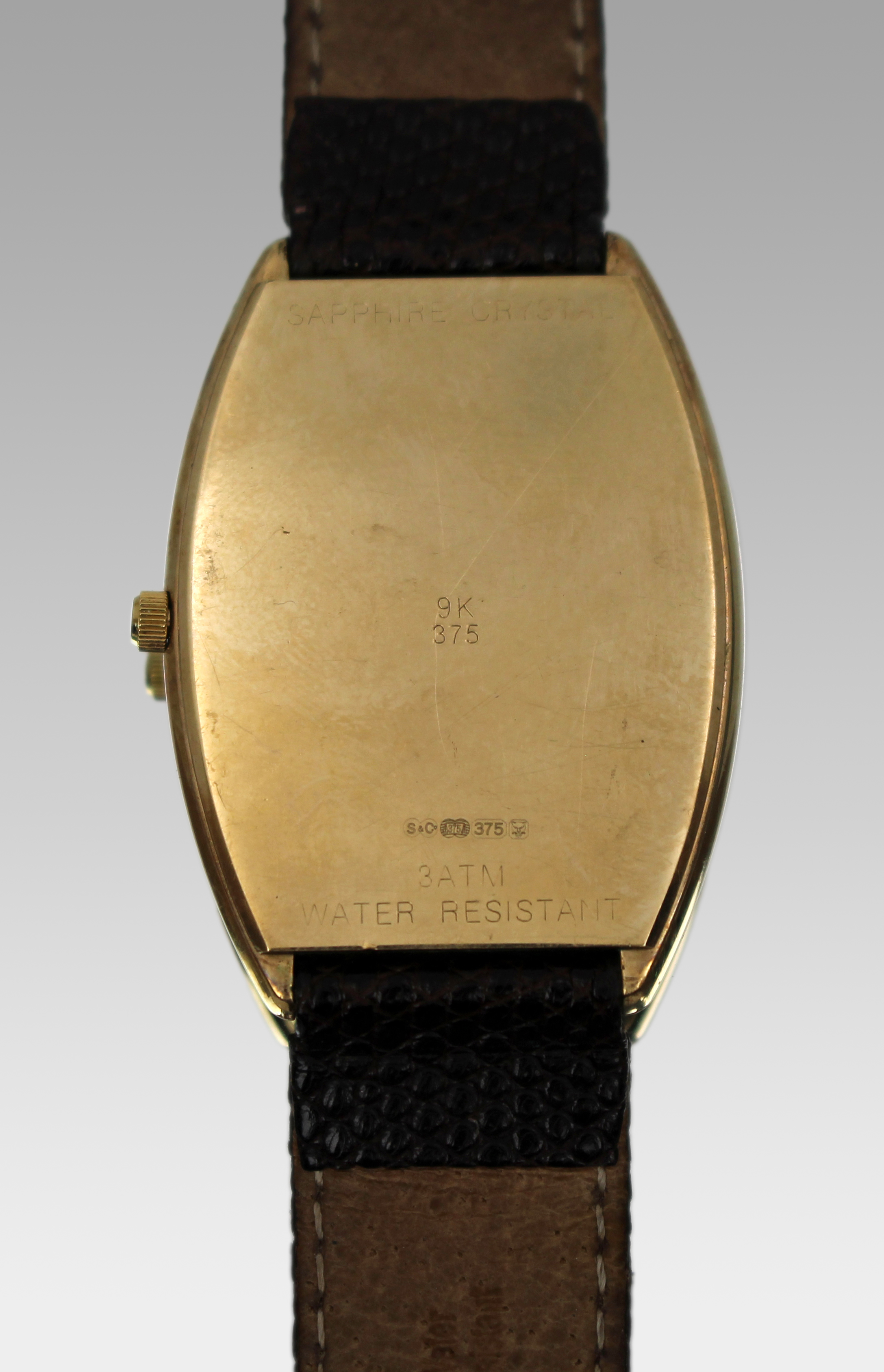 Versailles 9ct Gold Wristwatch
