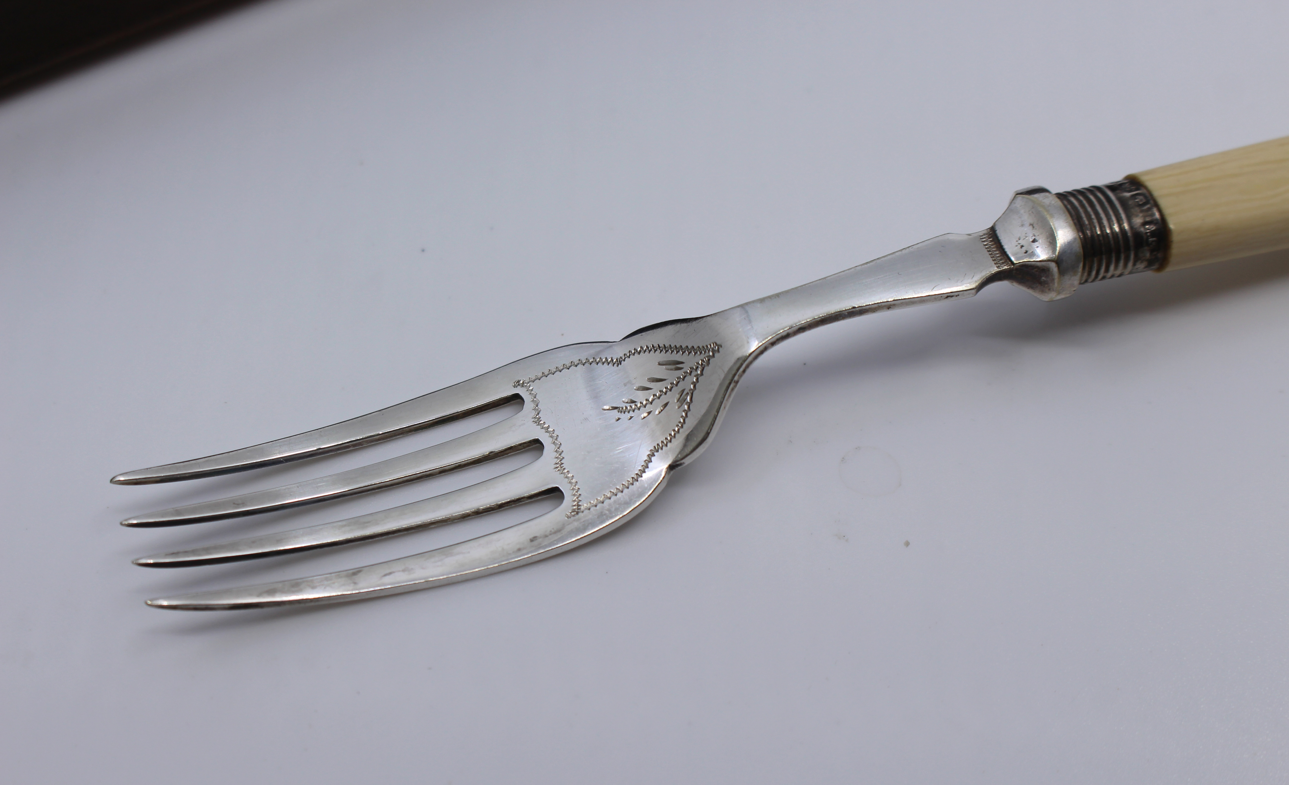 Cased Set of Six Fish Knives & Forks Sheffield 1915