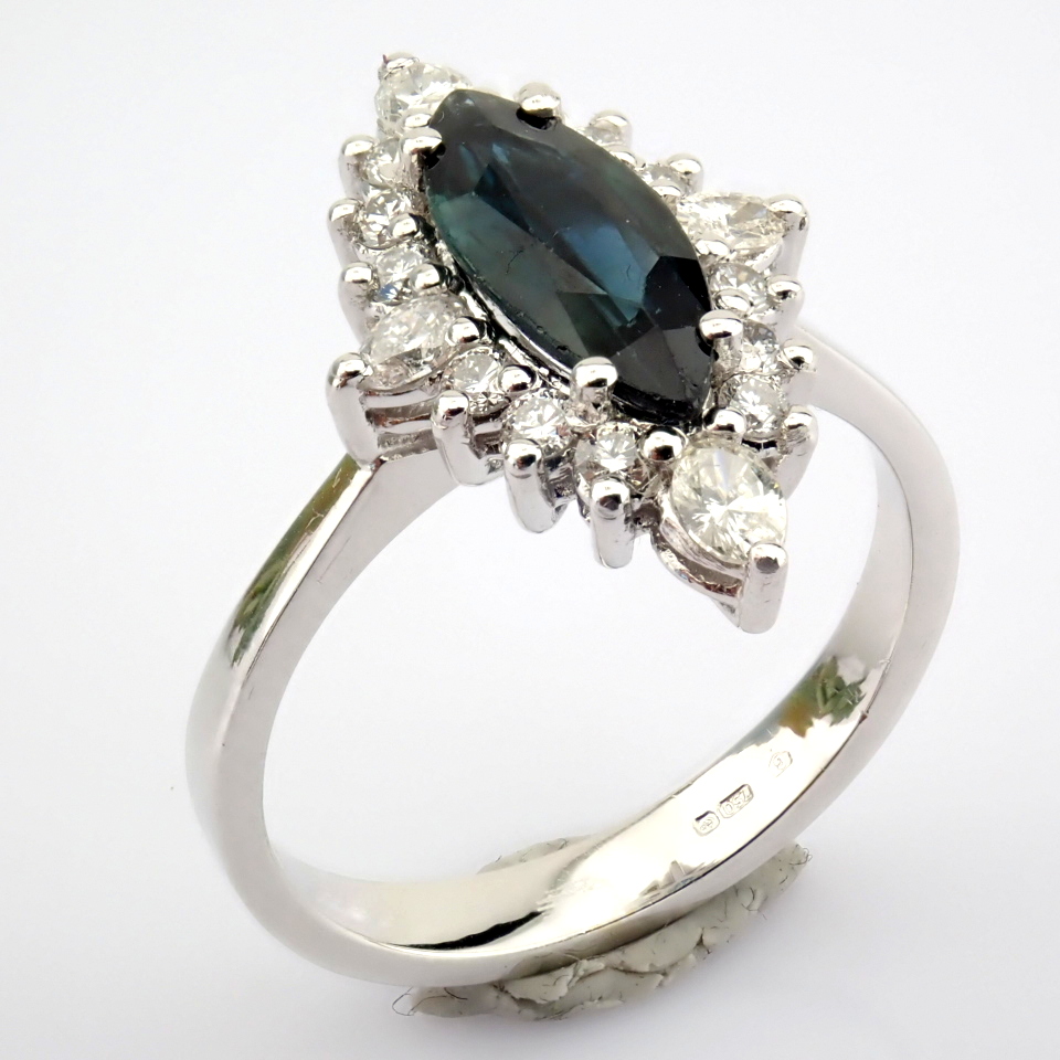 Natural Diamond 18K White Gold Ring