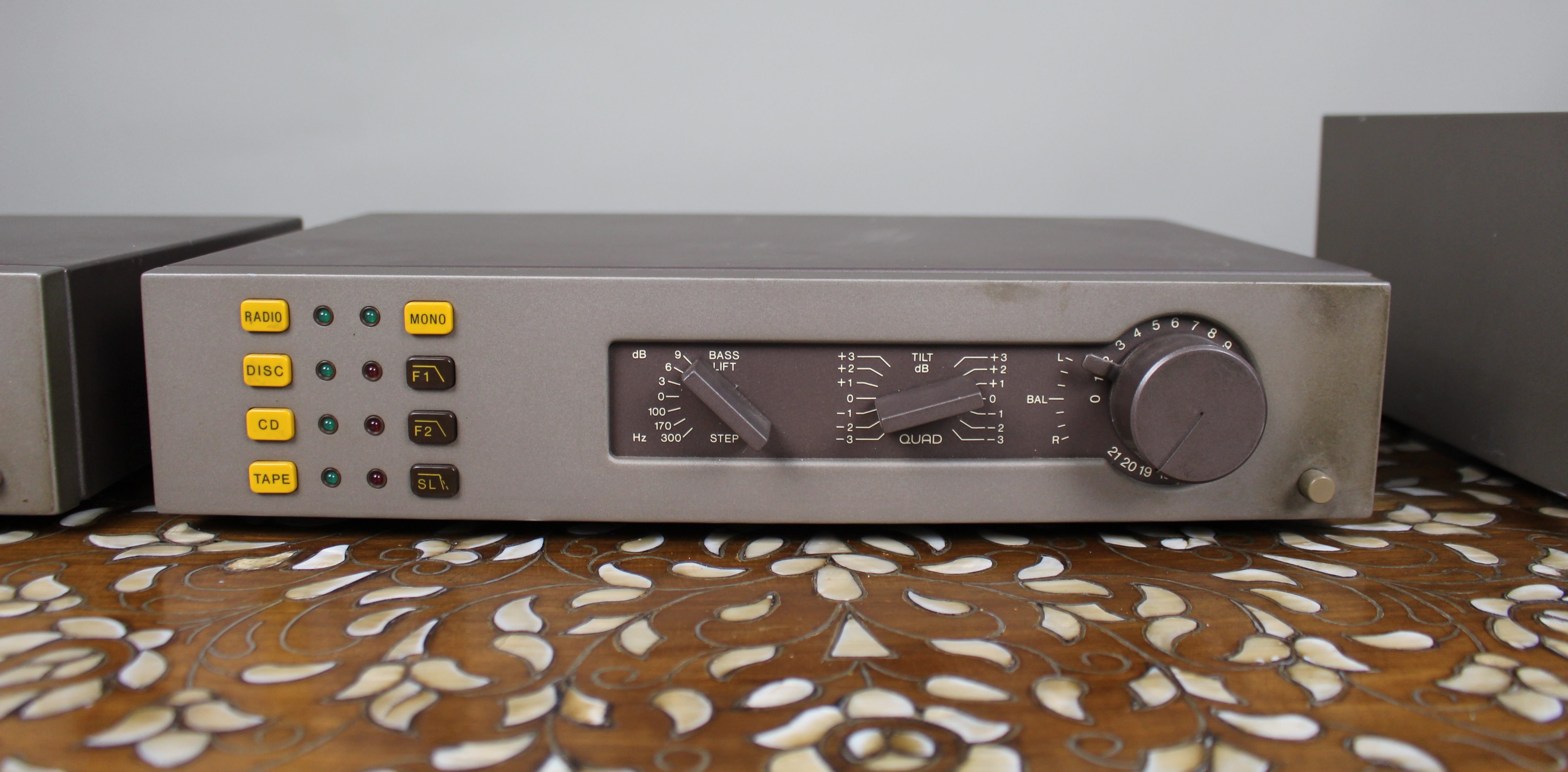 Quad 405-2 Power Amplifier, Quad 34 Preamp & Quad FM4 Tuner Vintage Hi-Fi System