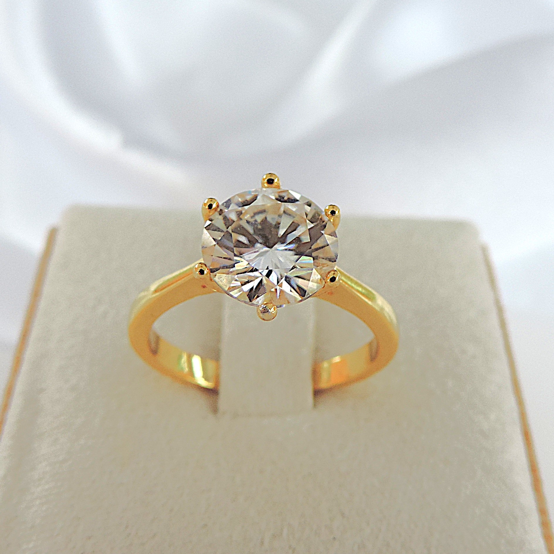 18k Gold 925 Silver 1.44 Carat Moissanite Solitaire Ring 'New'