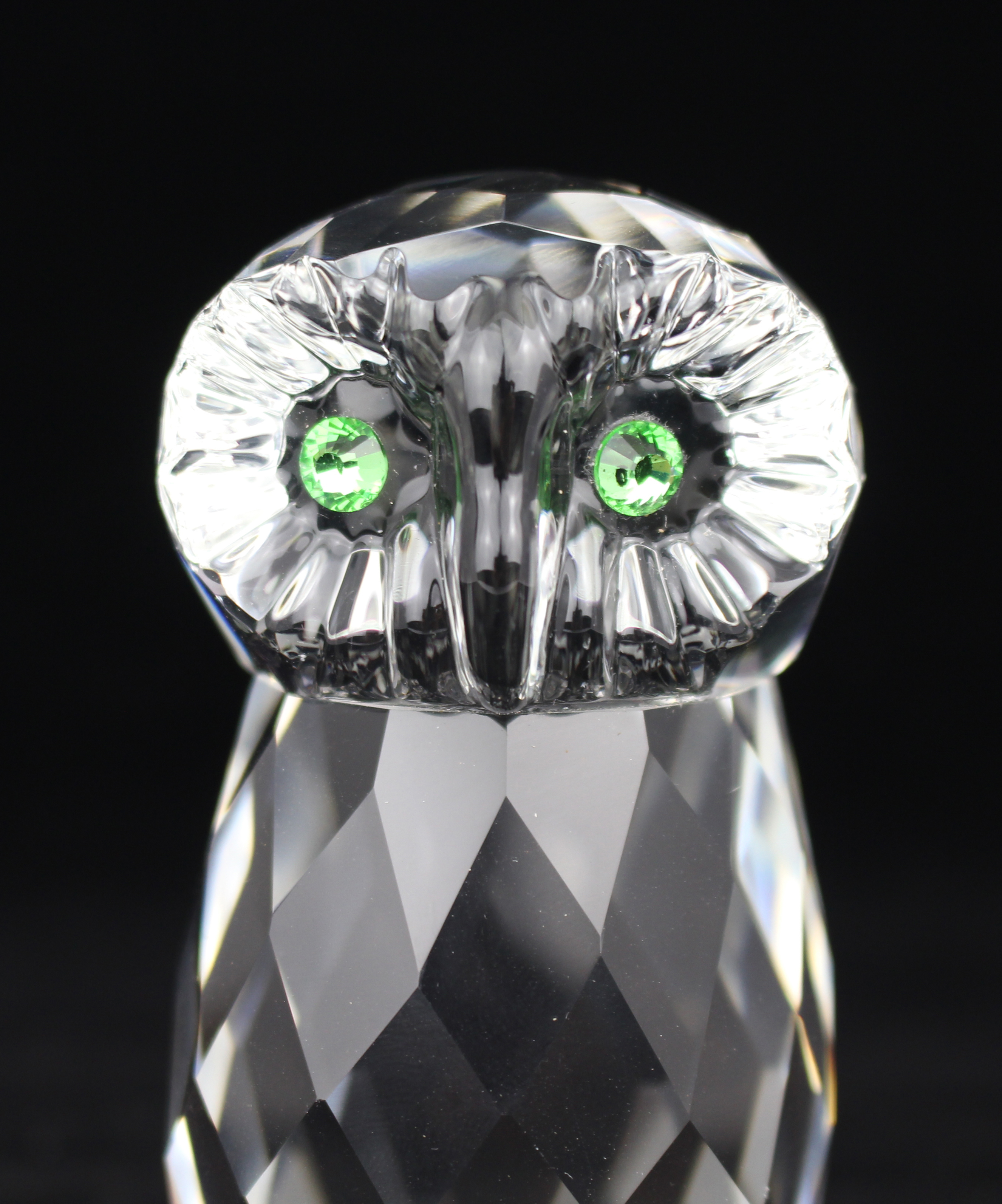 Oleg Cassini Crystal Owl Paperweight