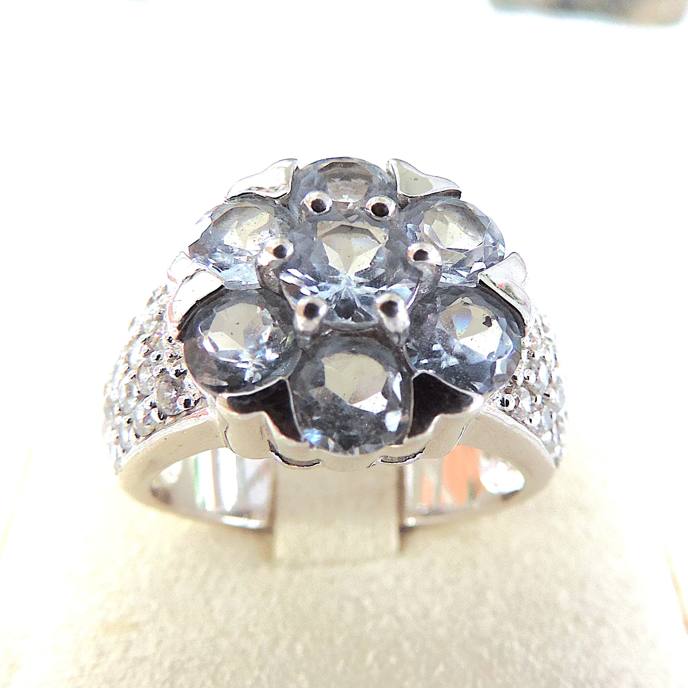 925 Sterling Silver Aquamarine Gemstone Ring 'NEW'