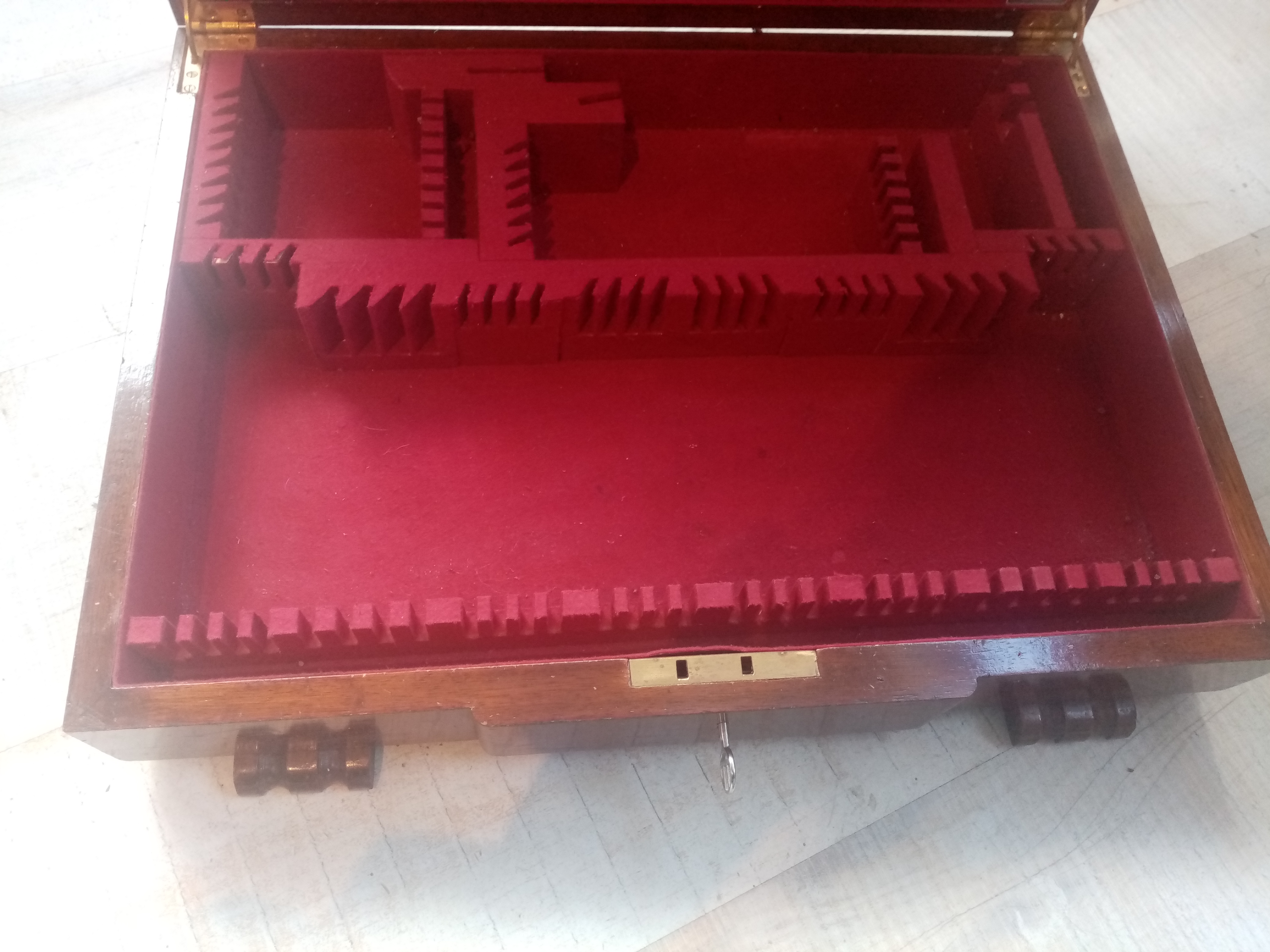 Art Deco Mahogany Cutlery Canteen Box (Empty) With Key