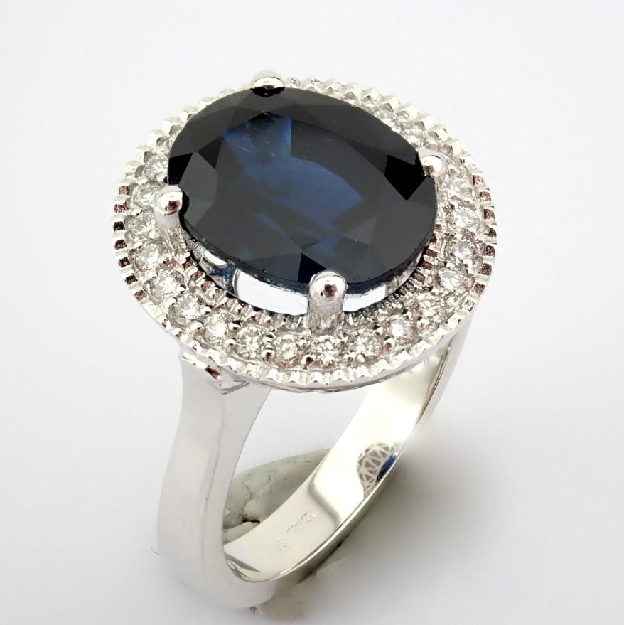 Natural Diamond 18K White Gold Ring